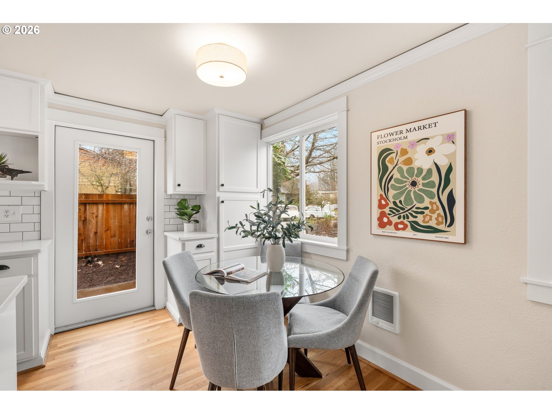 7112 N RICHMOND AVE 6