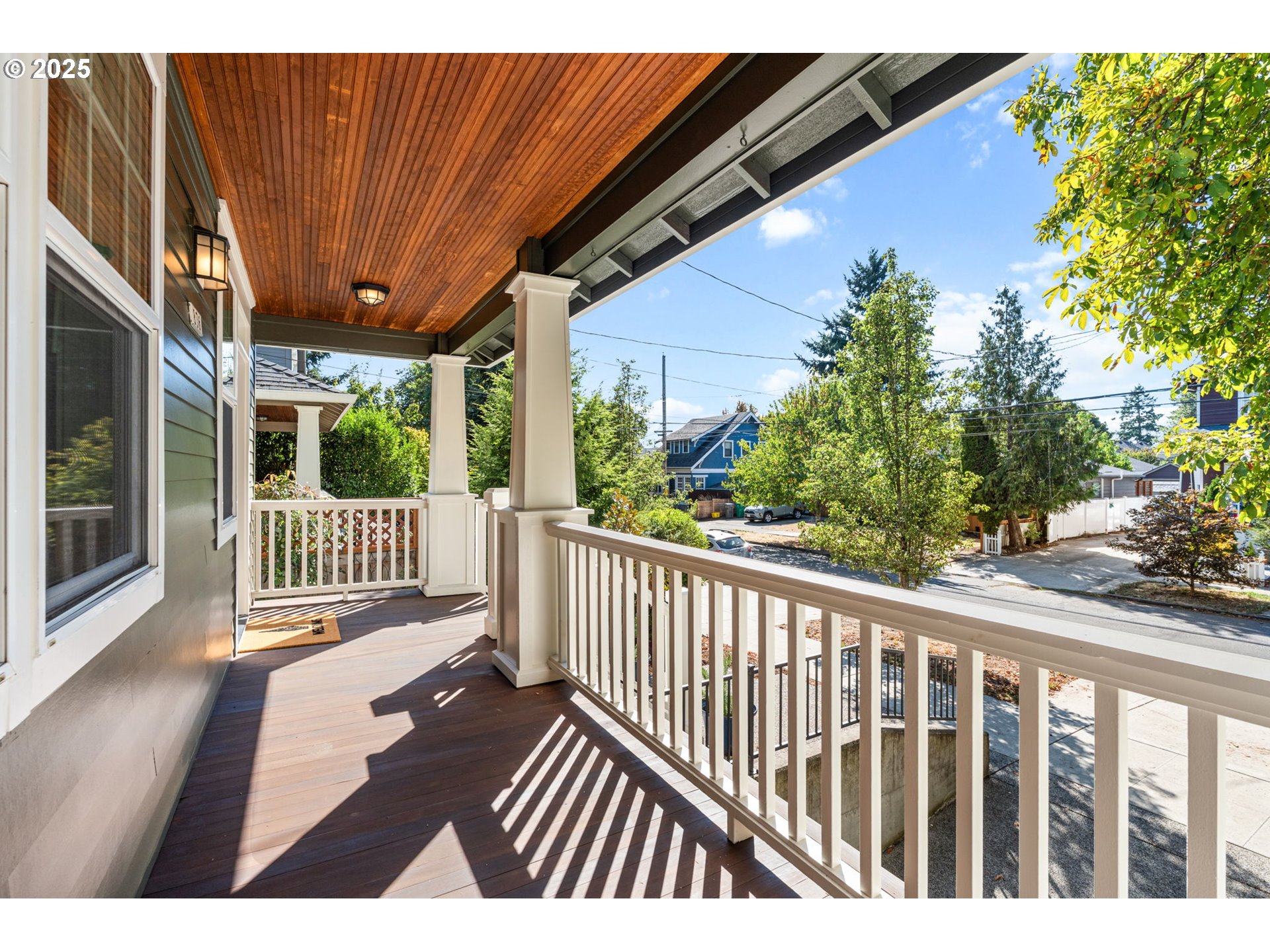836 NE 69TH AVE