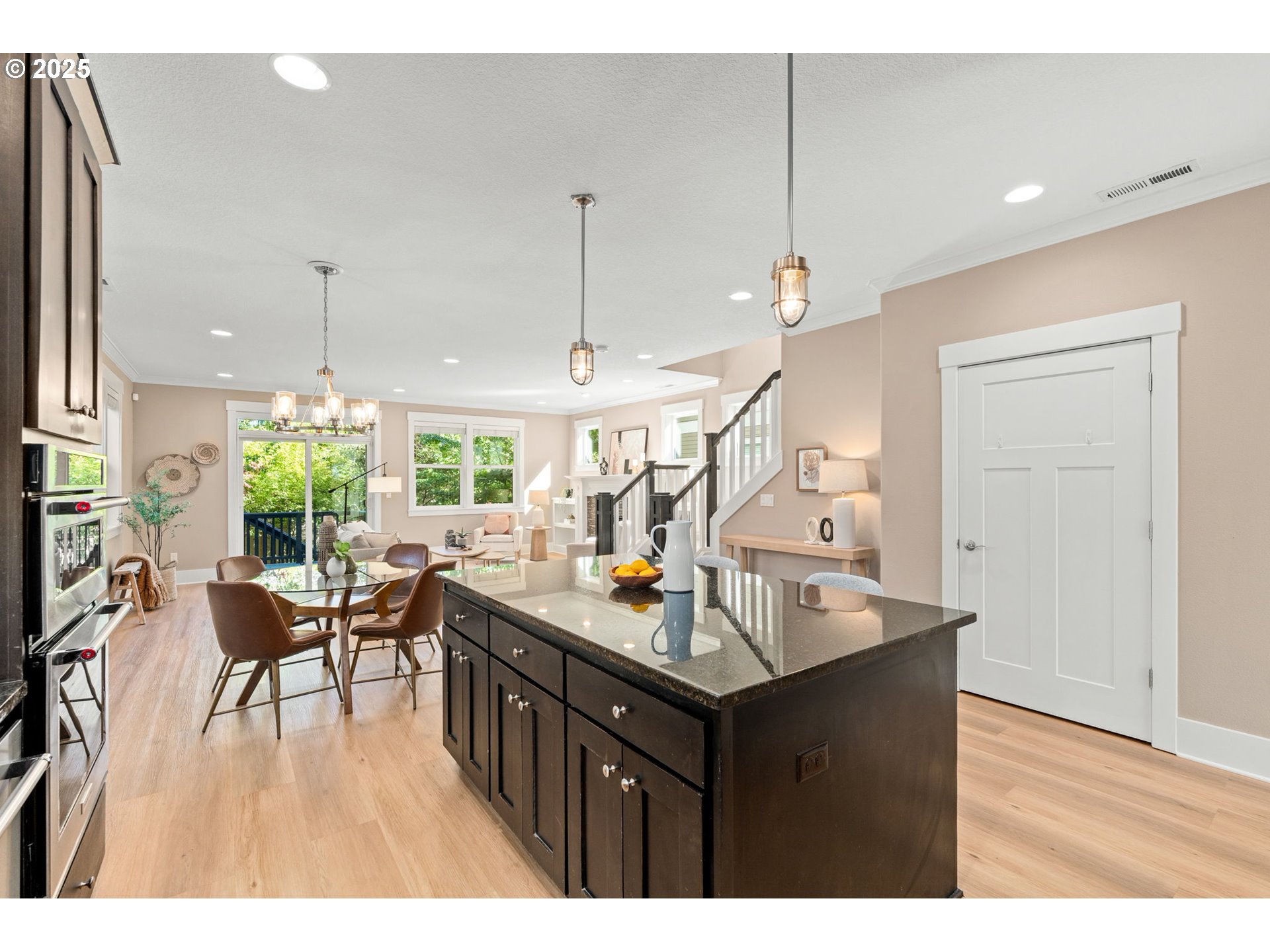 836 NE 69TH AVE