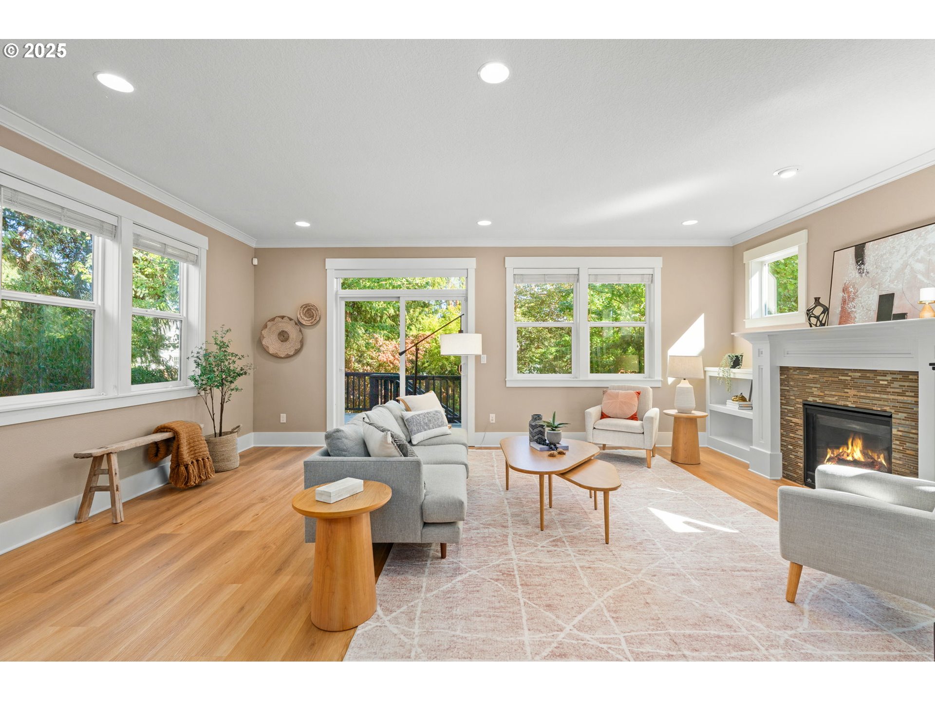 836 NE 69TH AVE