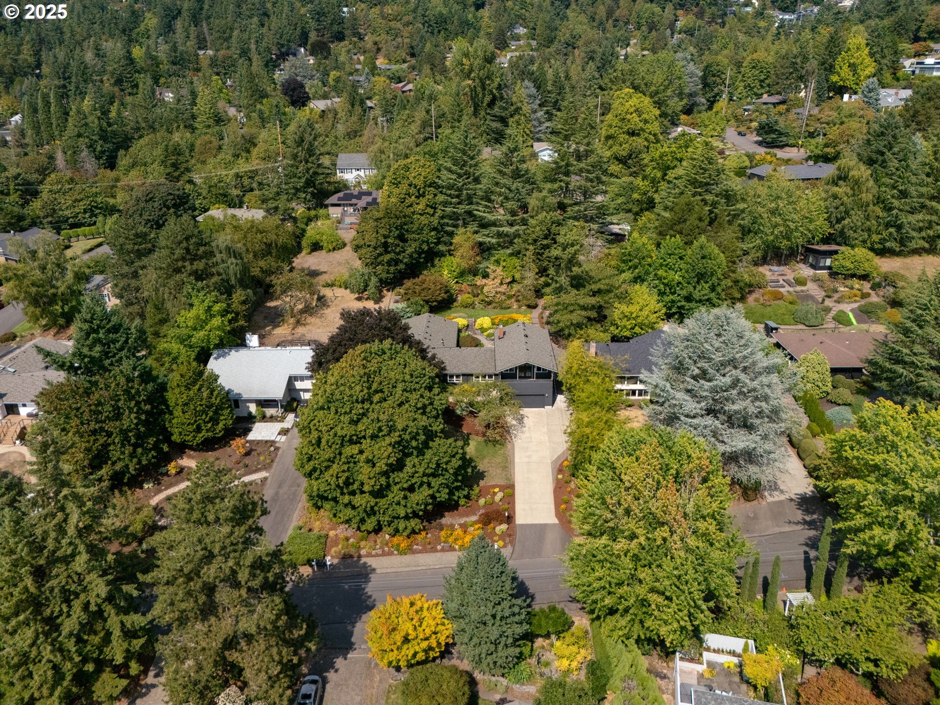 4045 SW JERALD CT