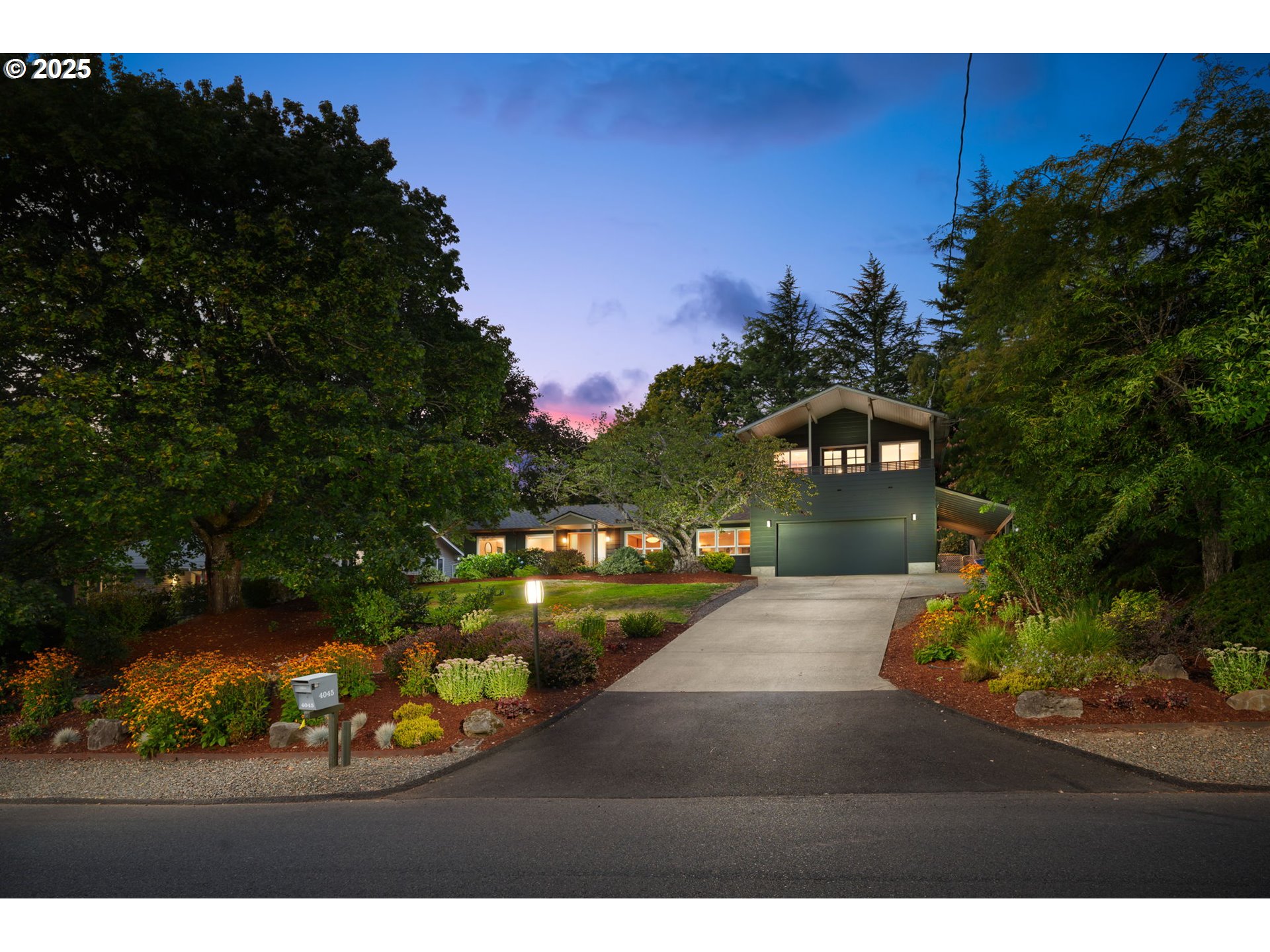 4045 SW JERALD CT