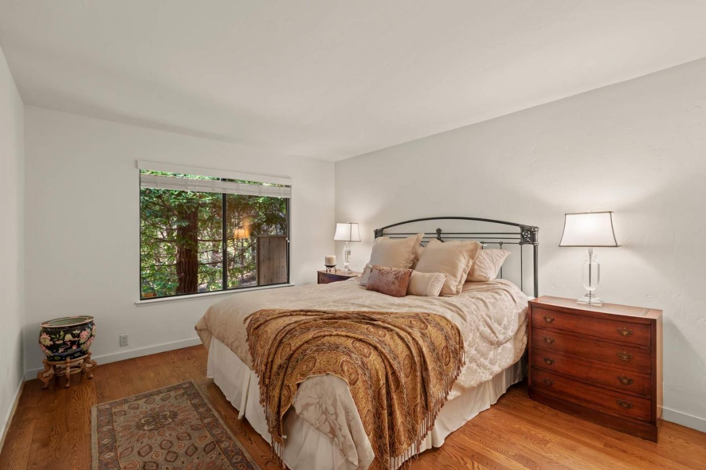 3041 Strawberry Hill Road
