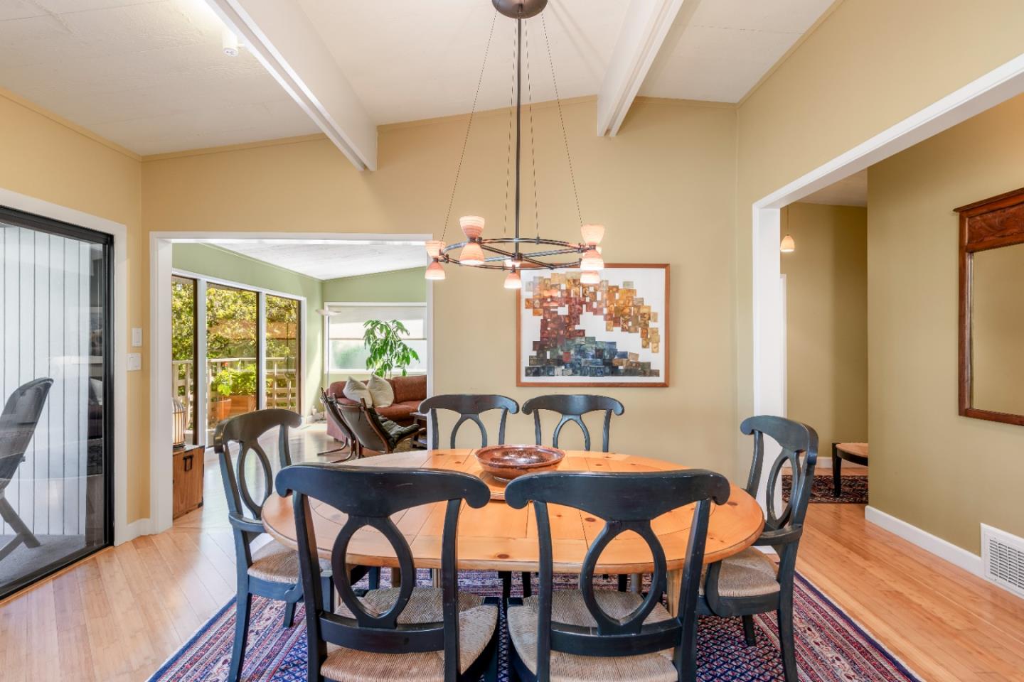 711 Woodcrest Lane