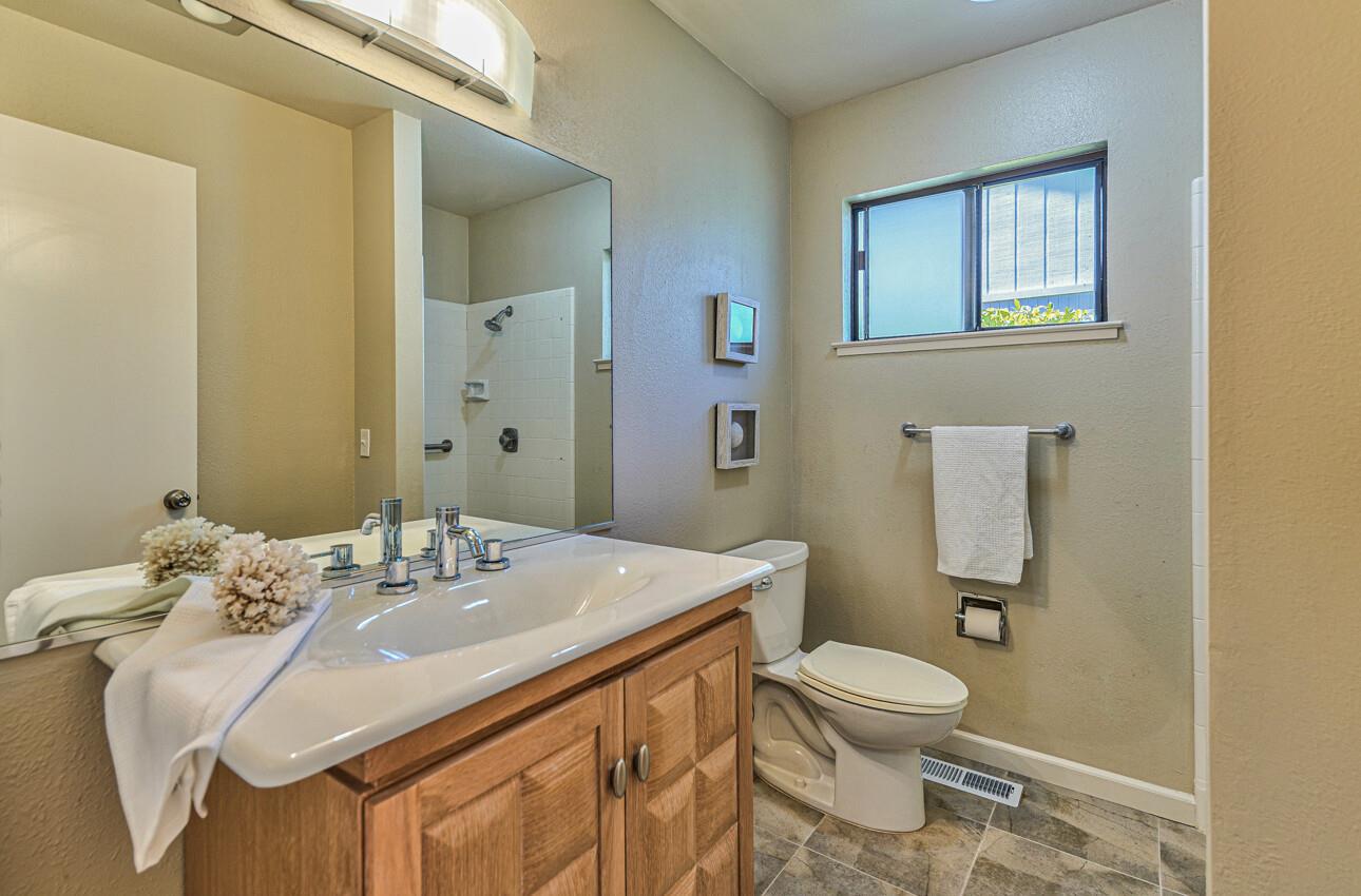 3850 Rio Road 56