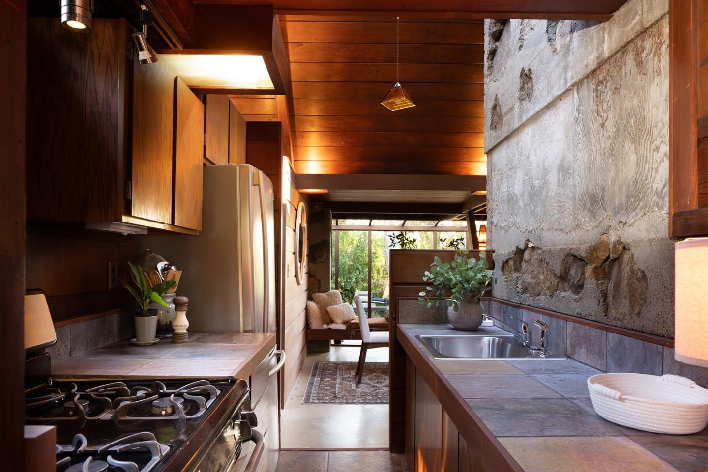 25987 Mission Street