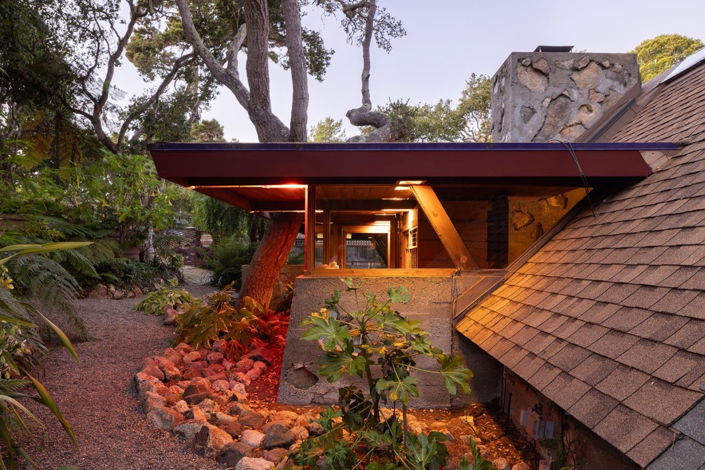 25987 Mission Street