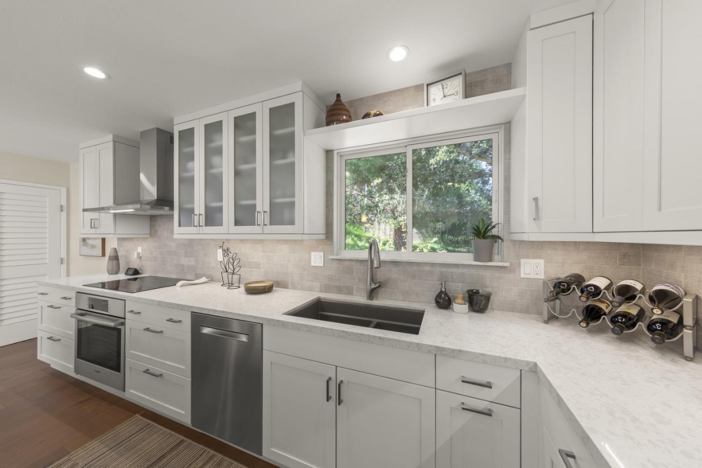 400 Mar Vista Drive 5