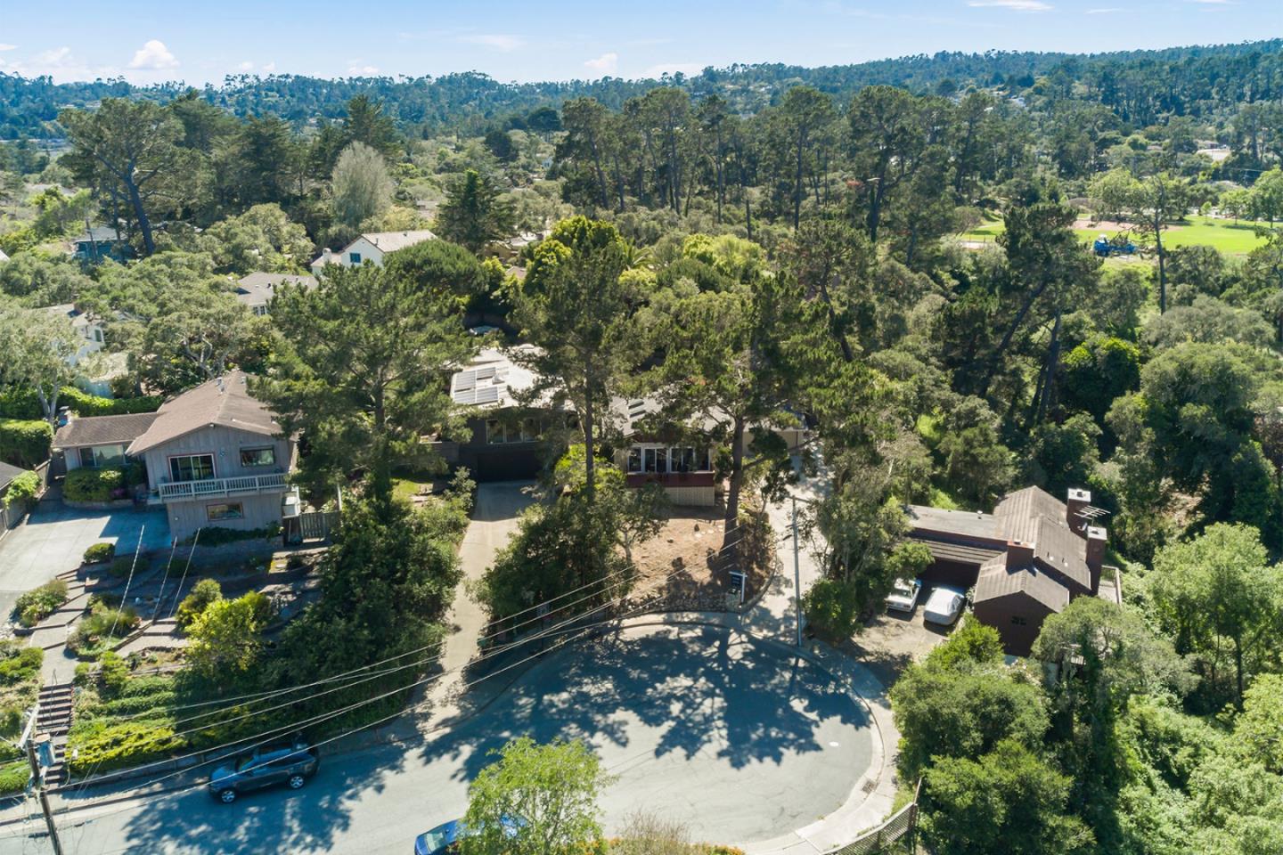 710 Woodcrest Lane