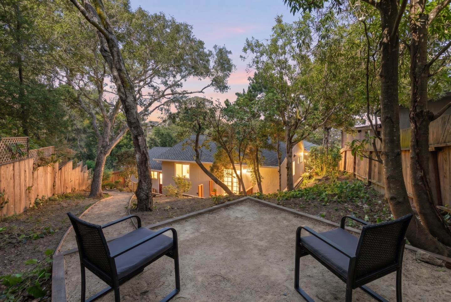 710 Woodcrest Lane