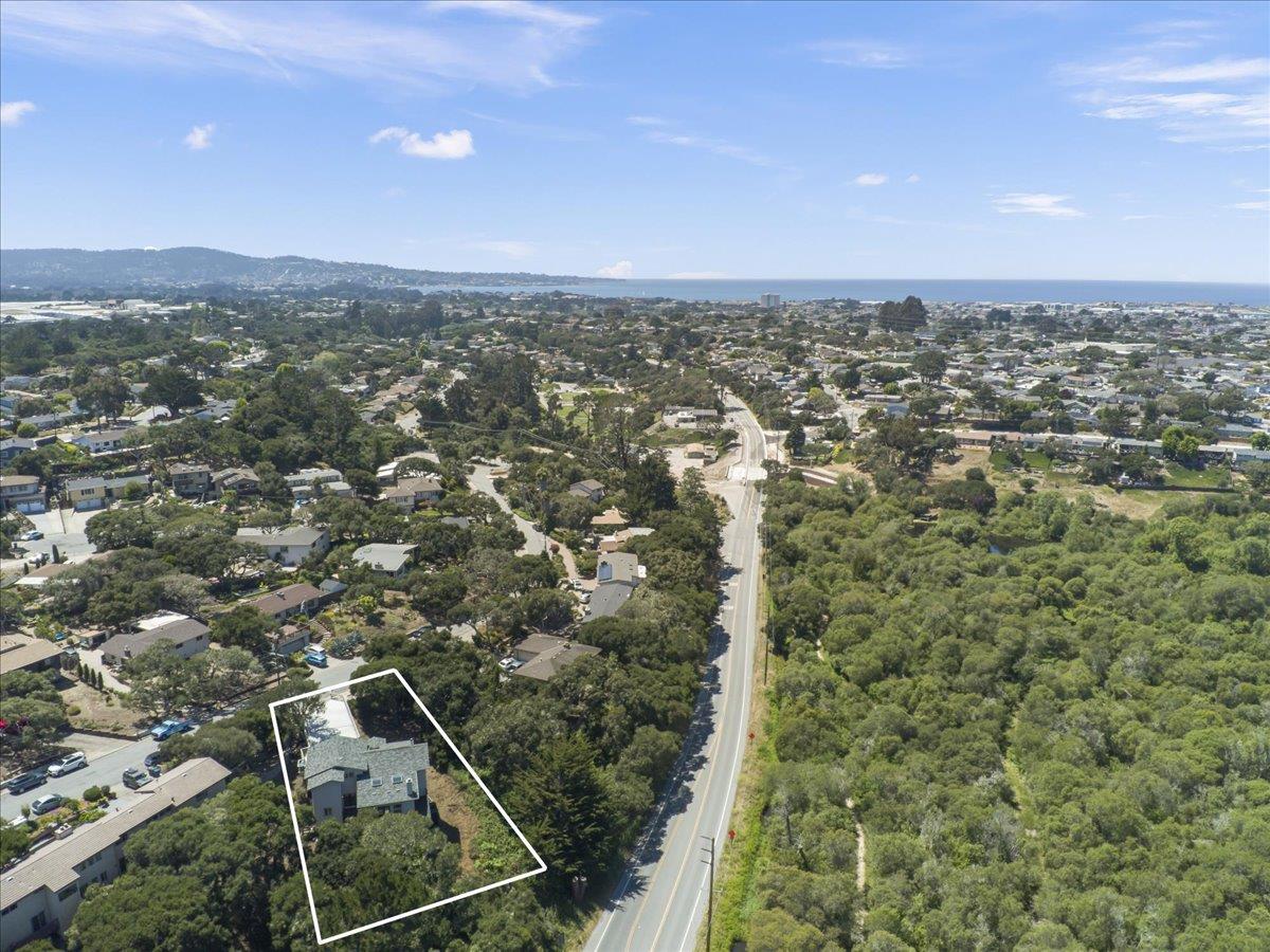 29 Los Encinos Drive
