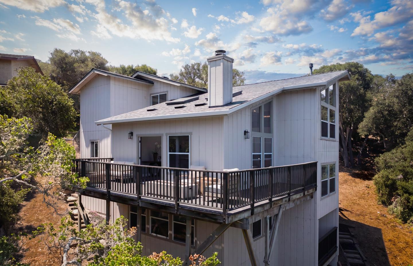 29 Los Encinos Drive
