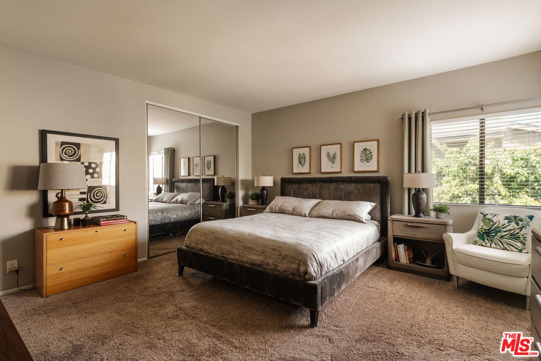 15023 Sherman Way Unit: E