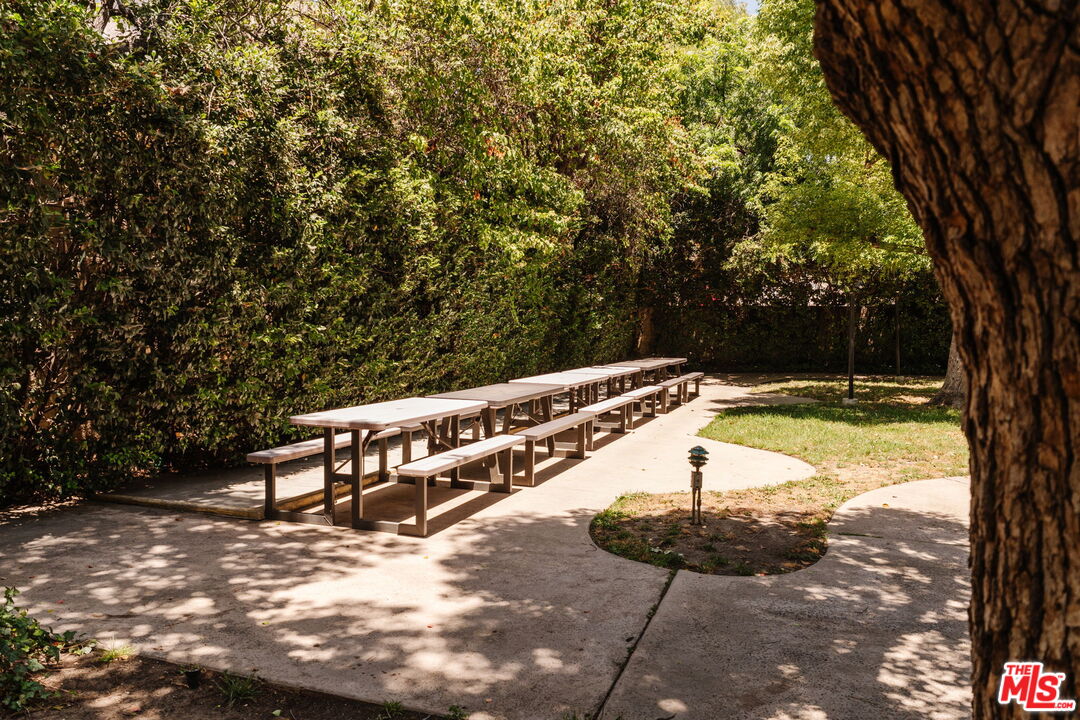 15023 Sherman Way Unit: E