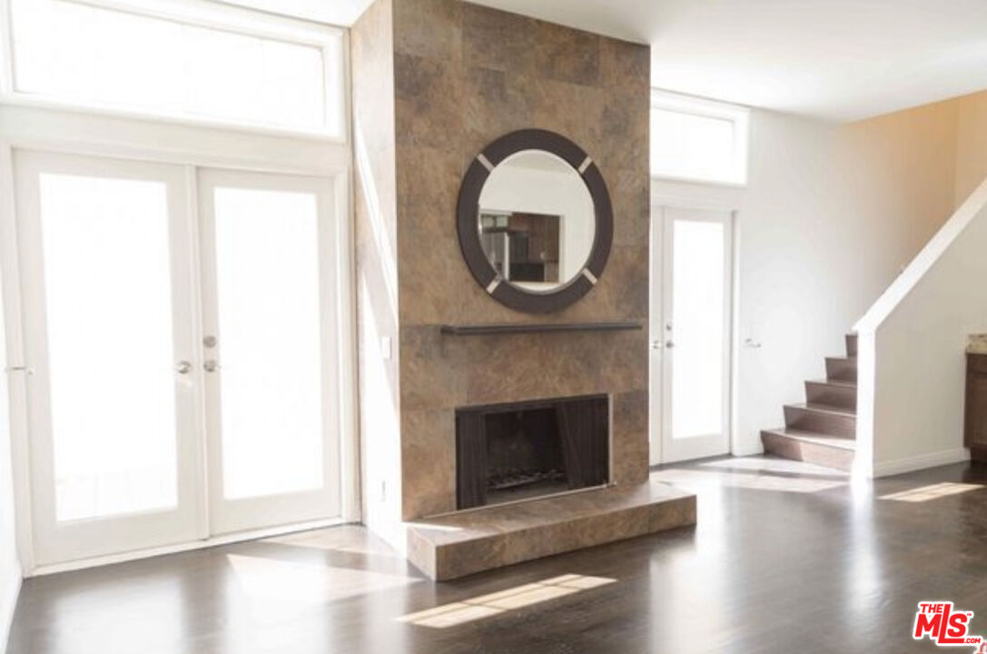 431 N Doheny Dr Unit: 3