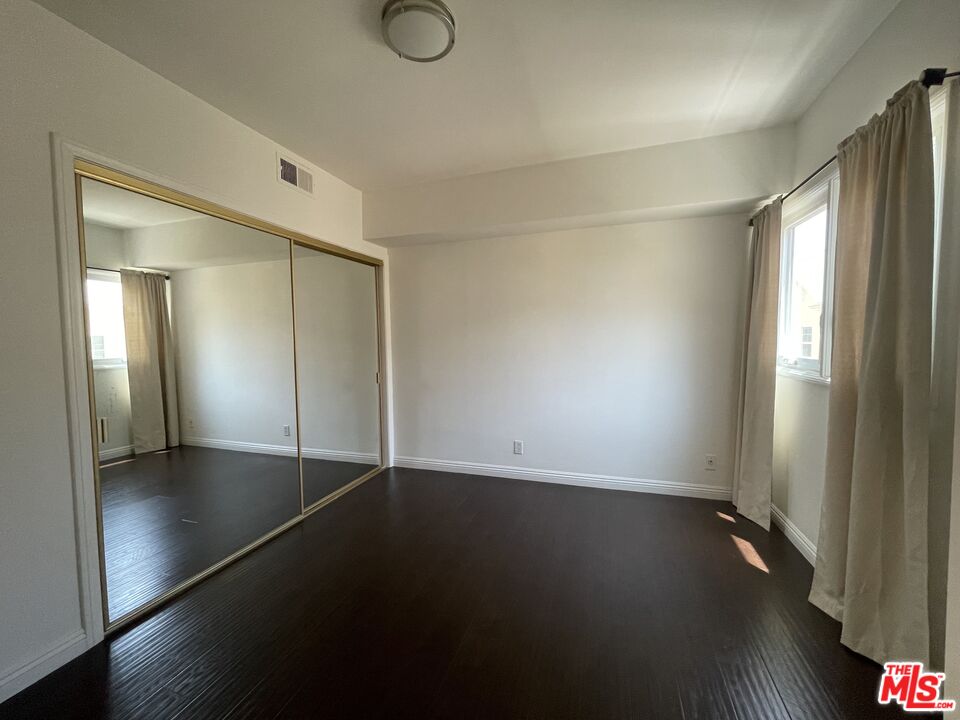 431 N Doheny Dr Unit: 3