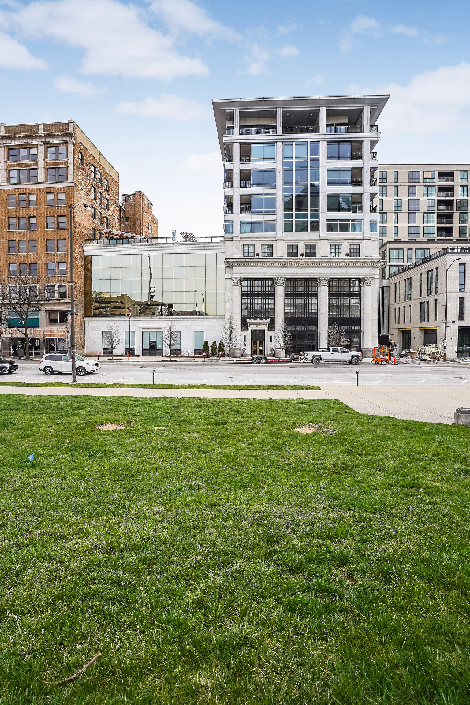429 N Pennsylvania Street Unit: UNIT 702