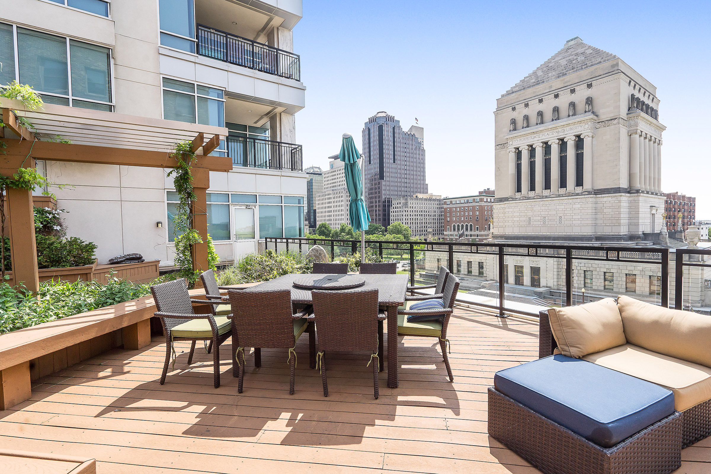 429 N Pennsylvania Street Unit: UNIT 702