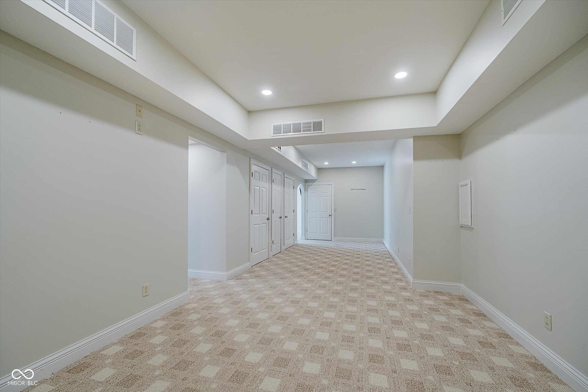 21529 Shorevista Lane