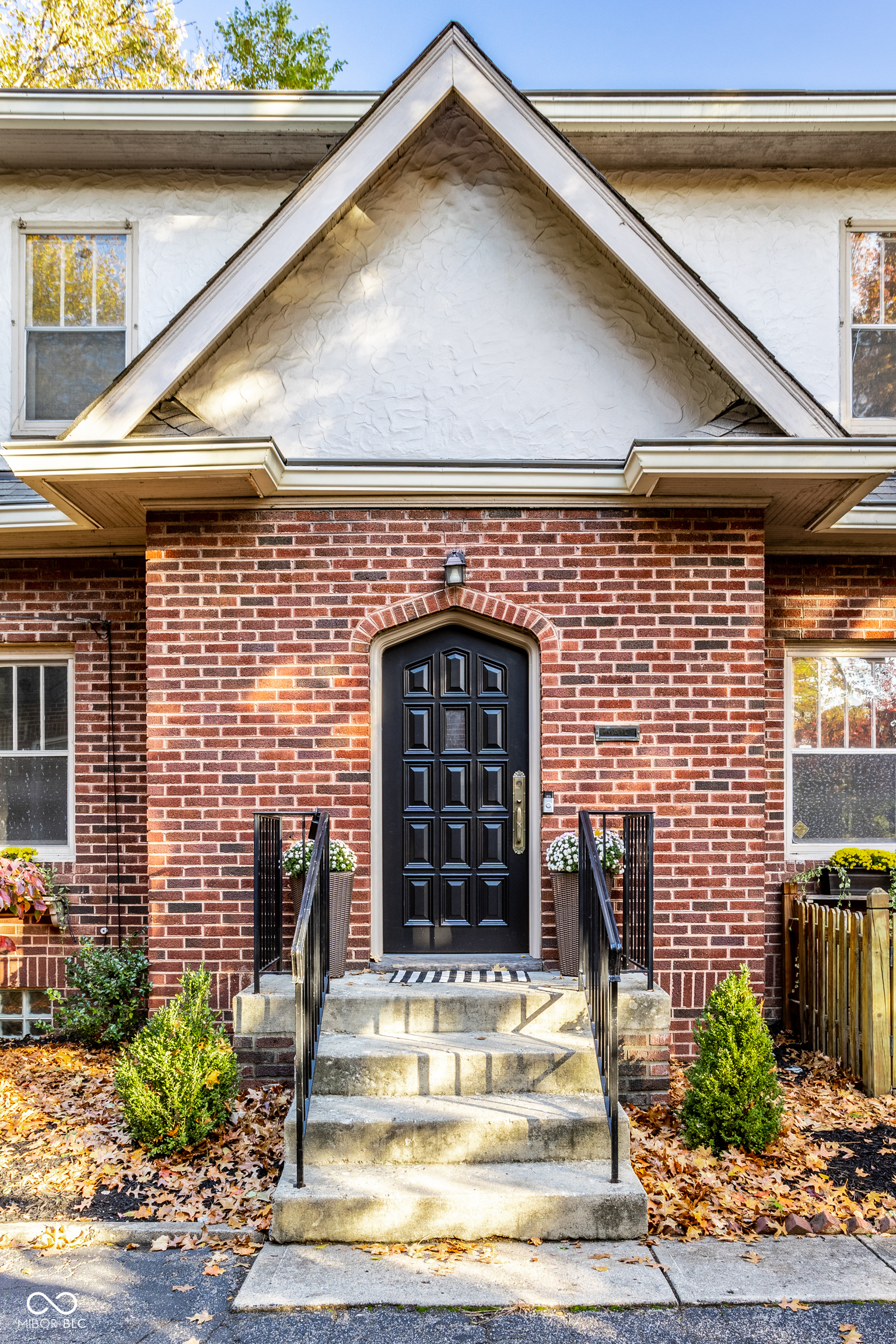 5880 N New Jersey Street