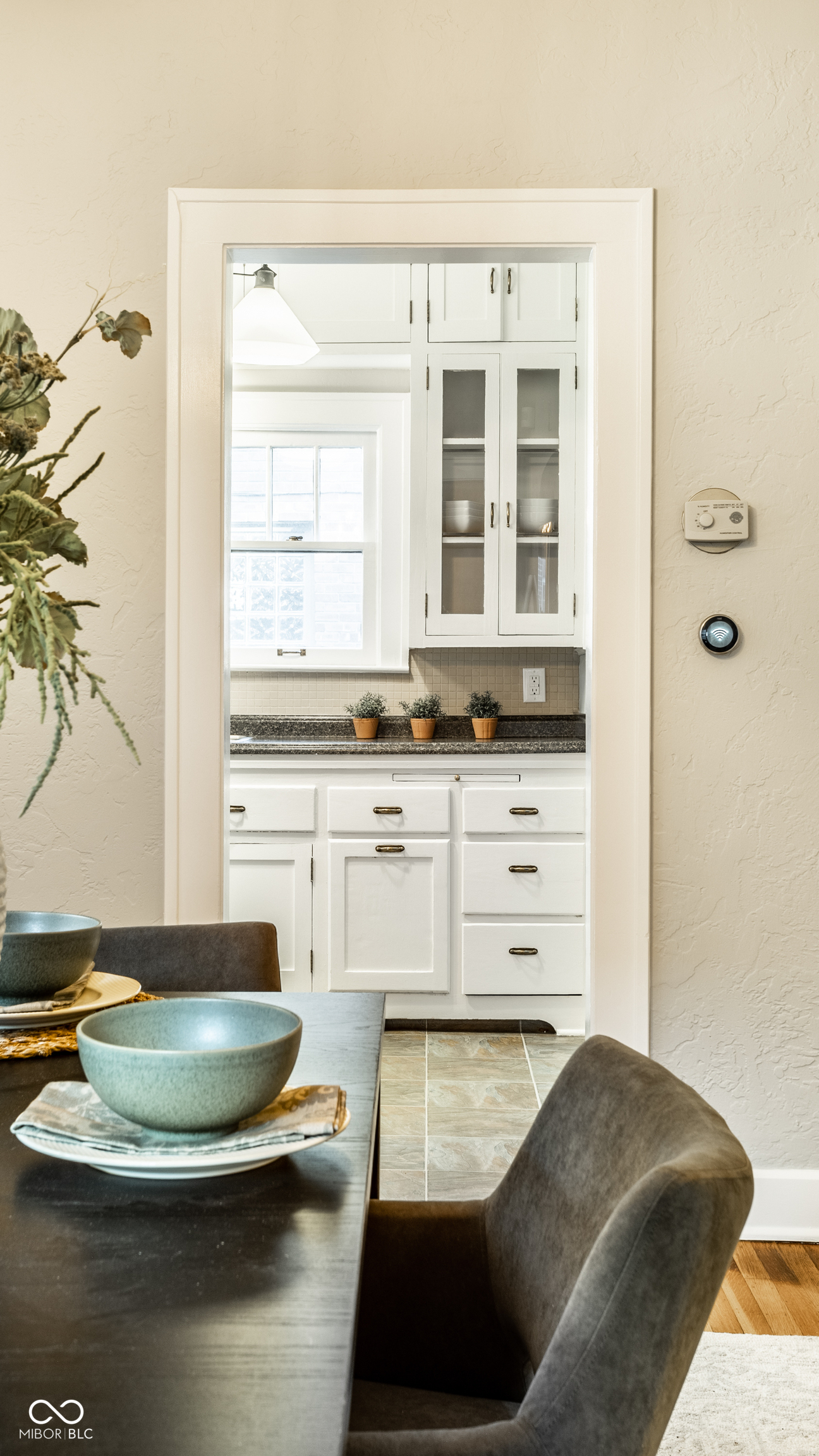 5880 N New Jersey Street