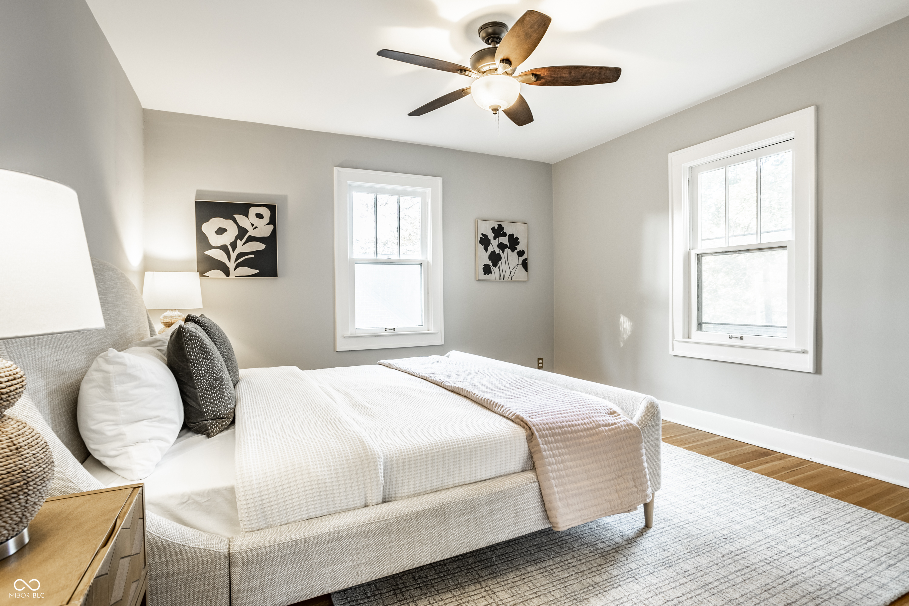 5880 N New Jersey Street