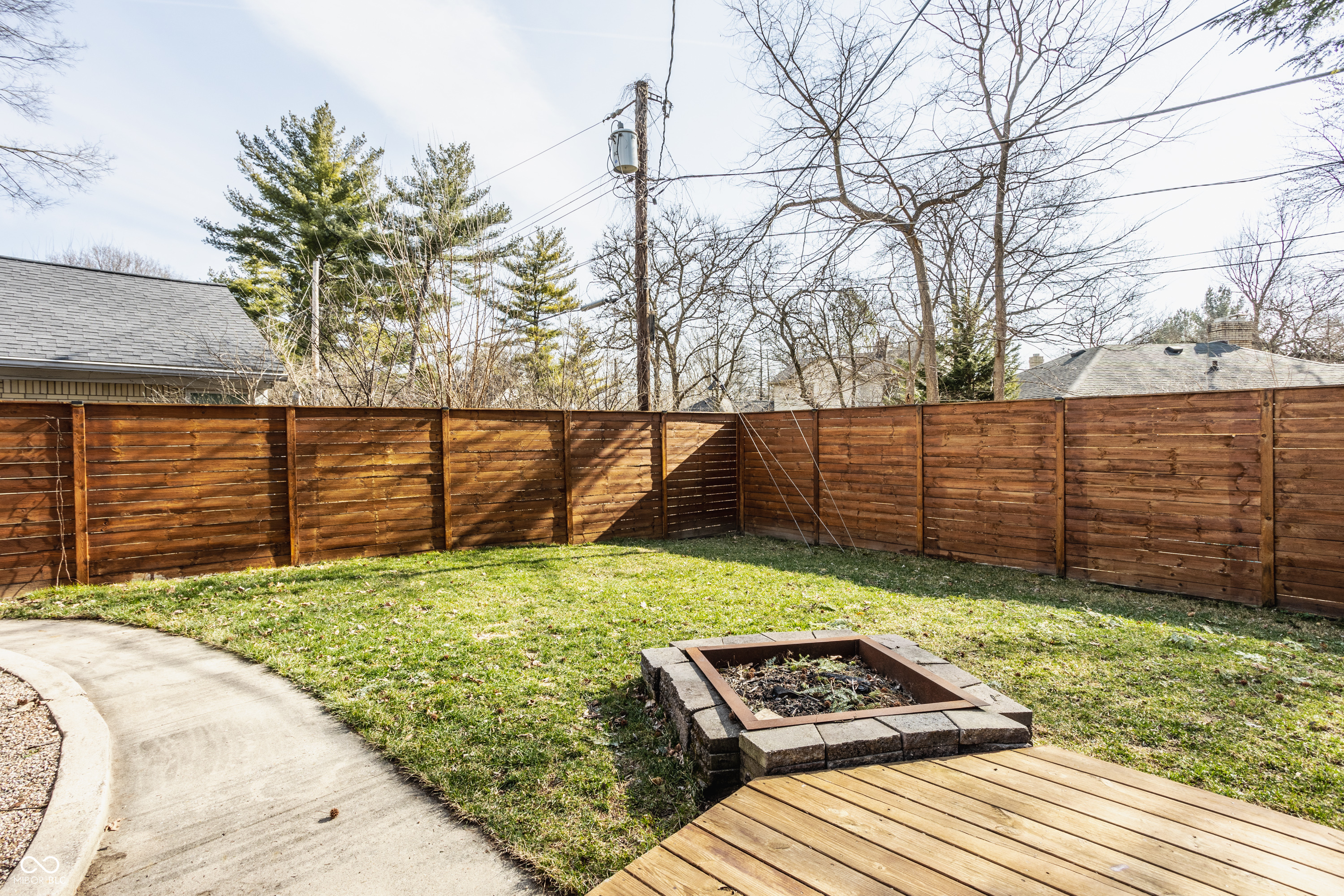 6021 N Meridian Street