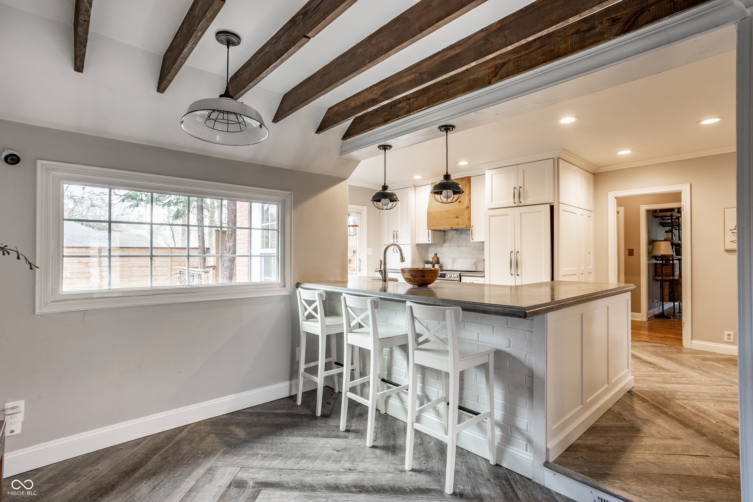 6021 N Meridian Street