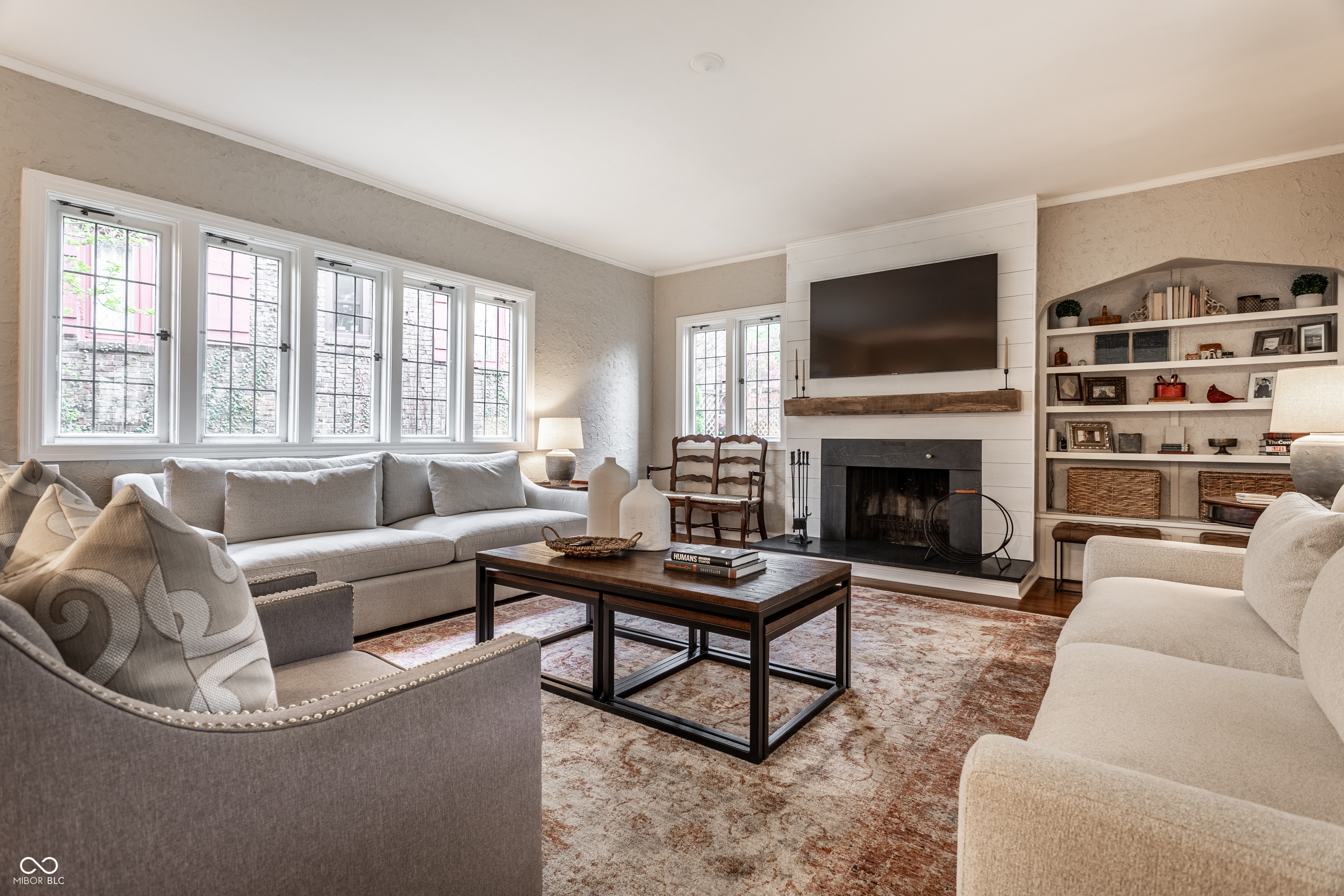 5769 Wildwood Avenue