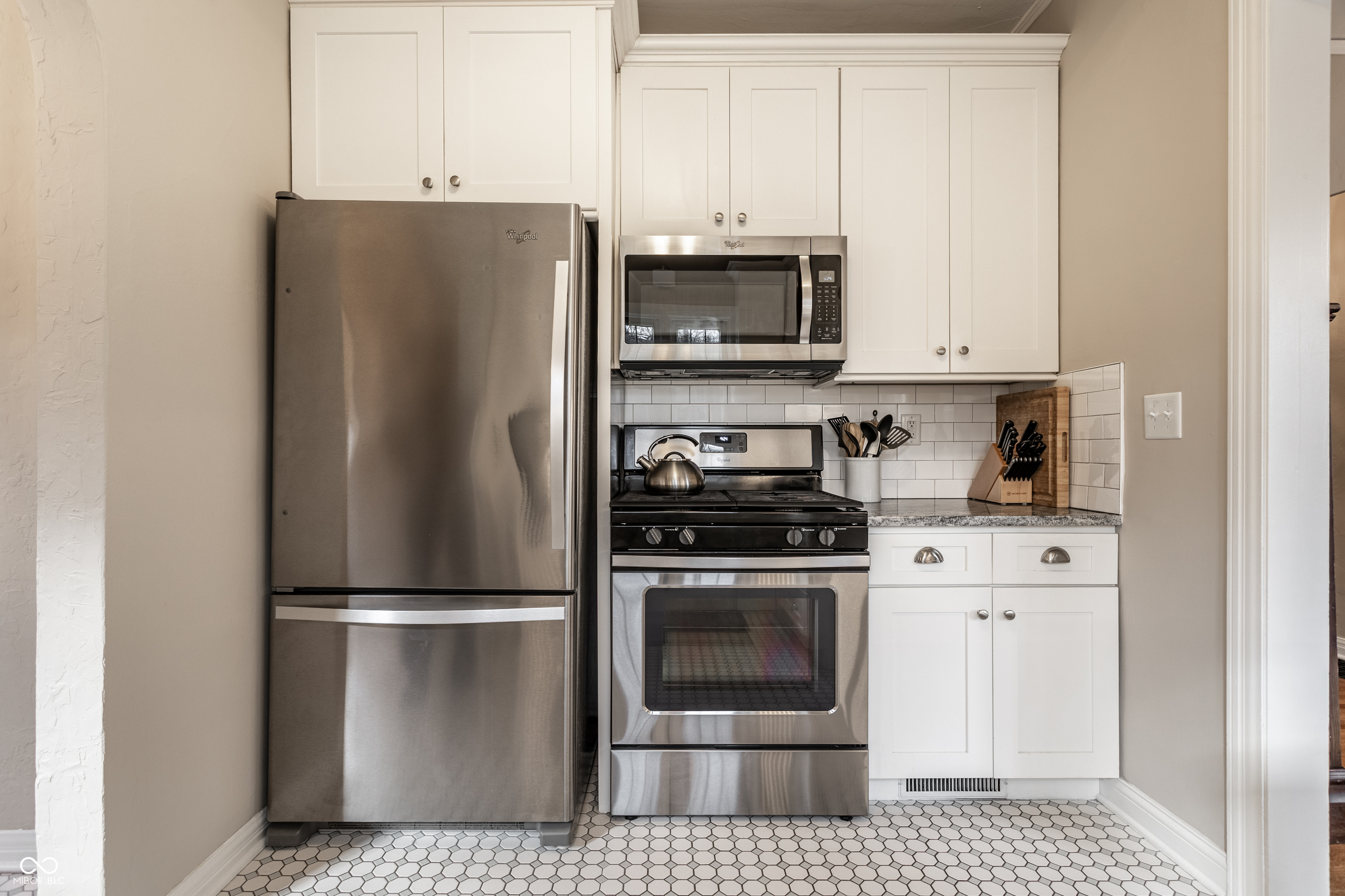 5769 Wildwood Avenue