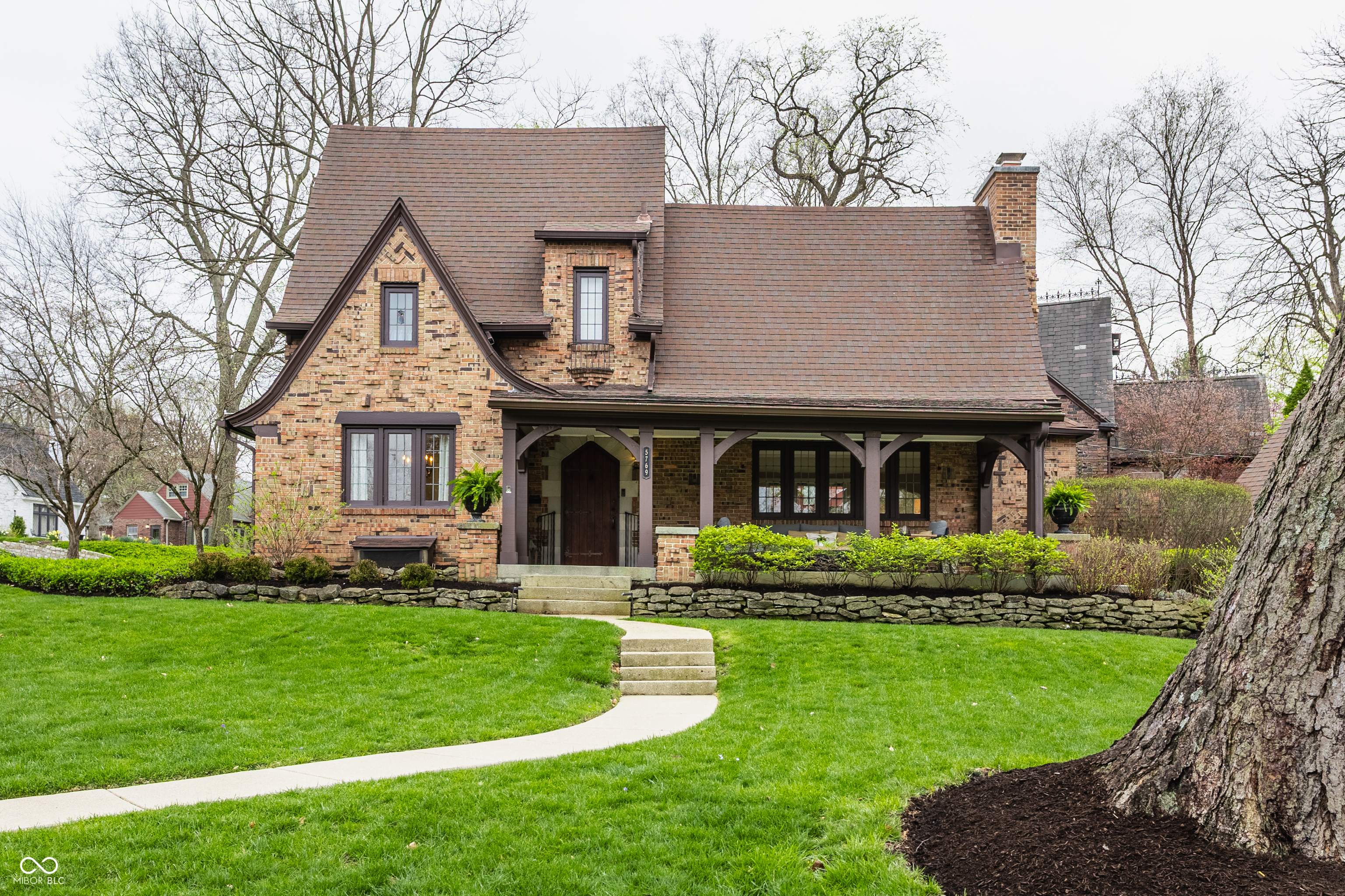 5769 Wildwood Avenue