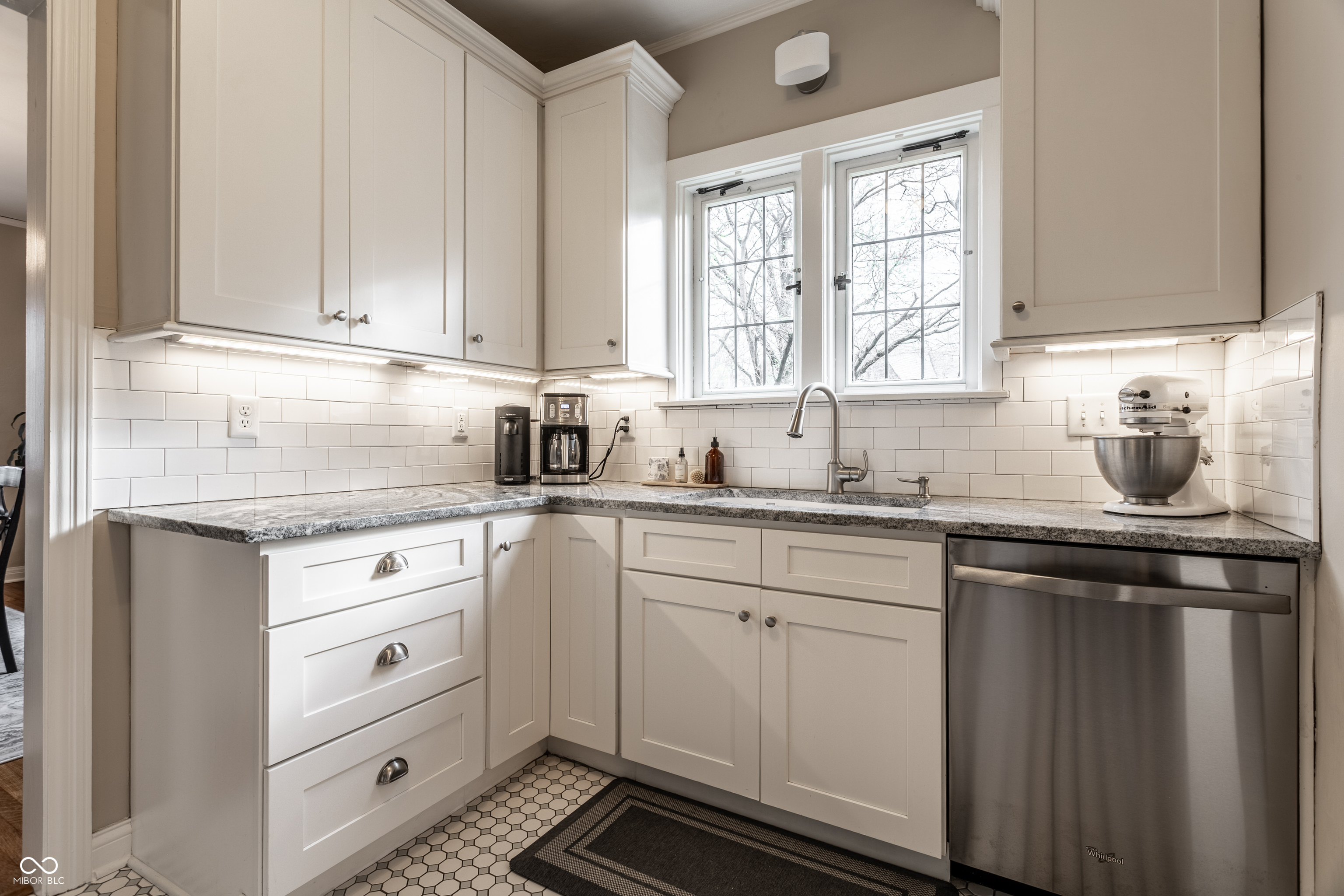 5769 Wildwood Avenue