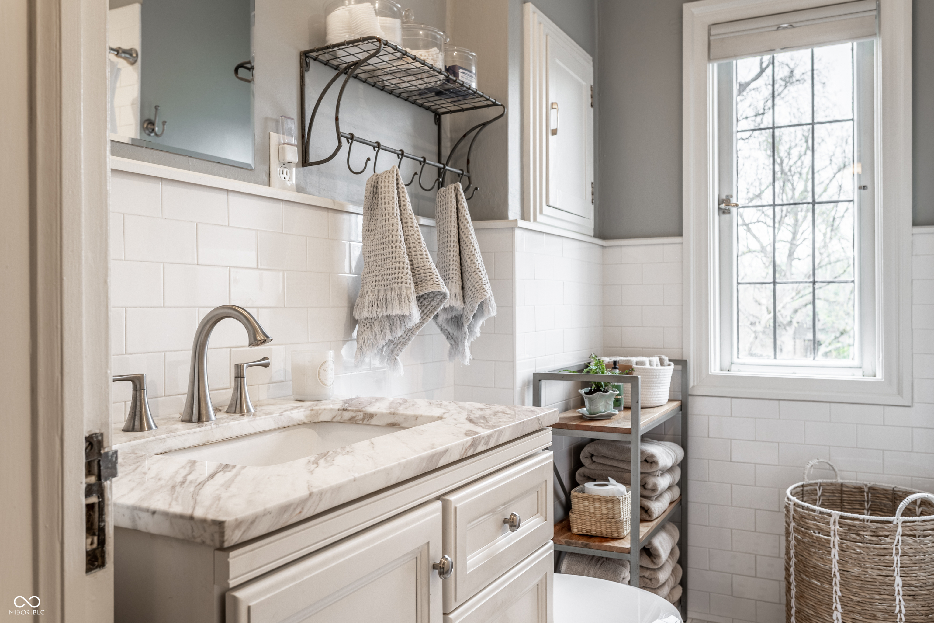 5769 Wildwood Avenue