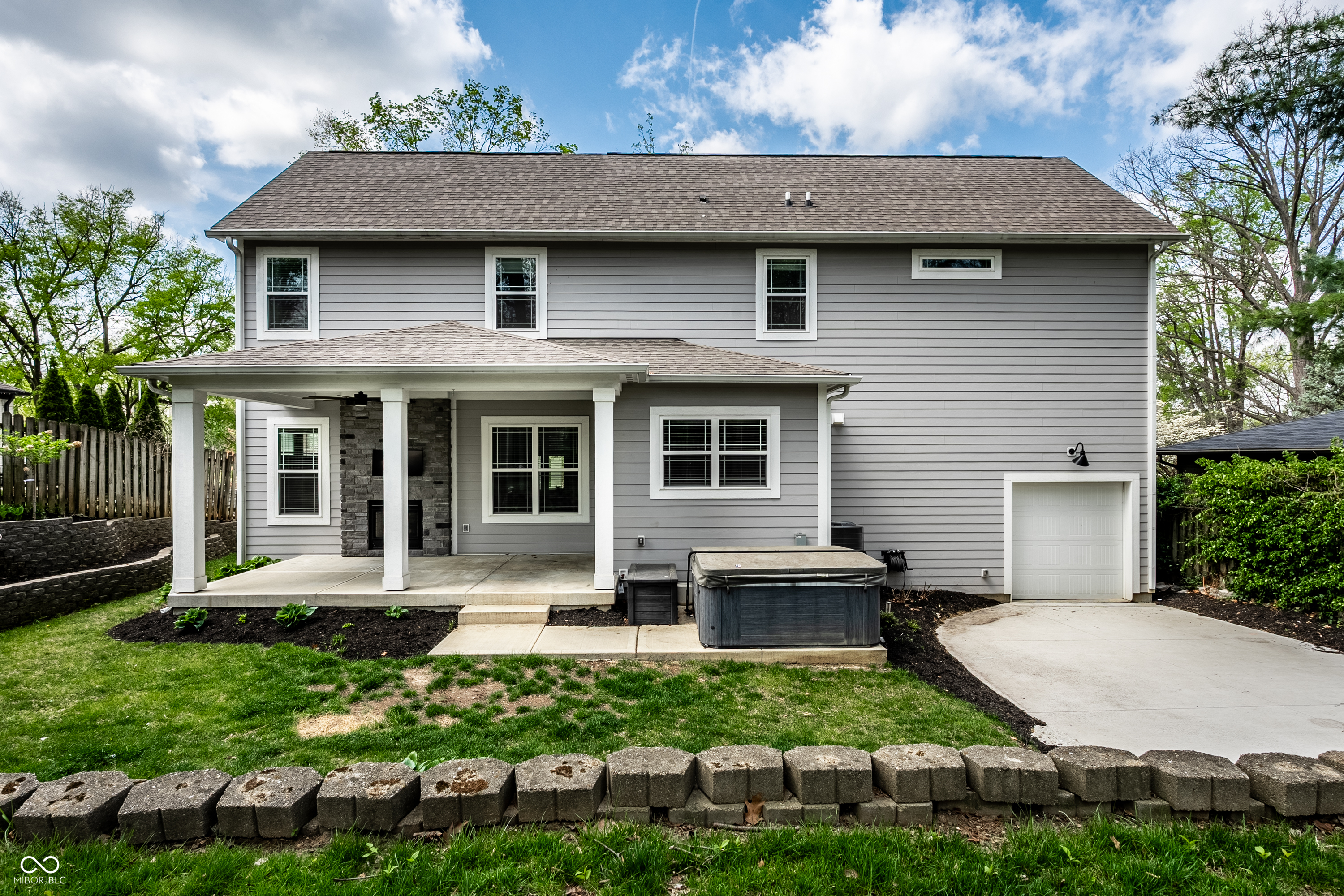 5855 N College Avenue