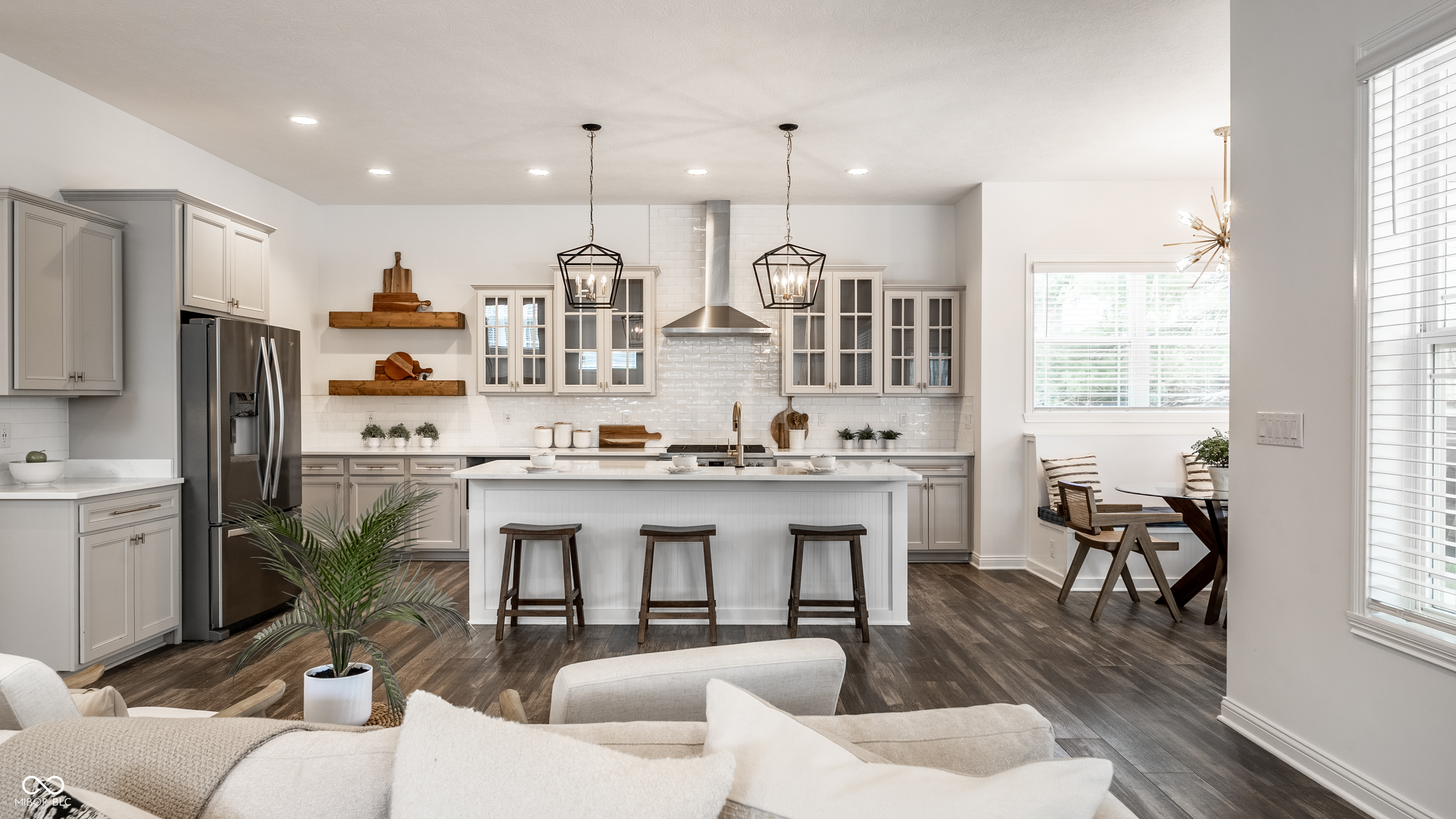 5855 N College Avenue