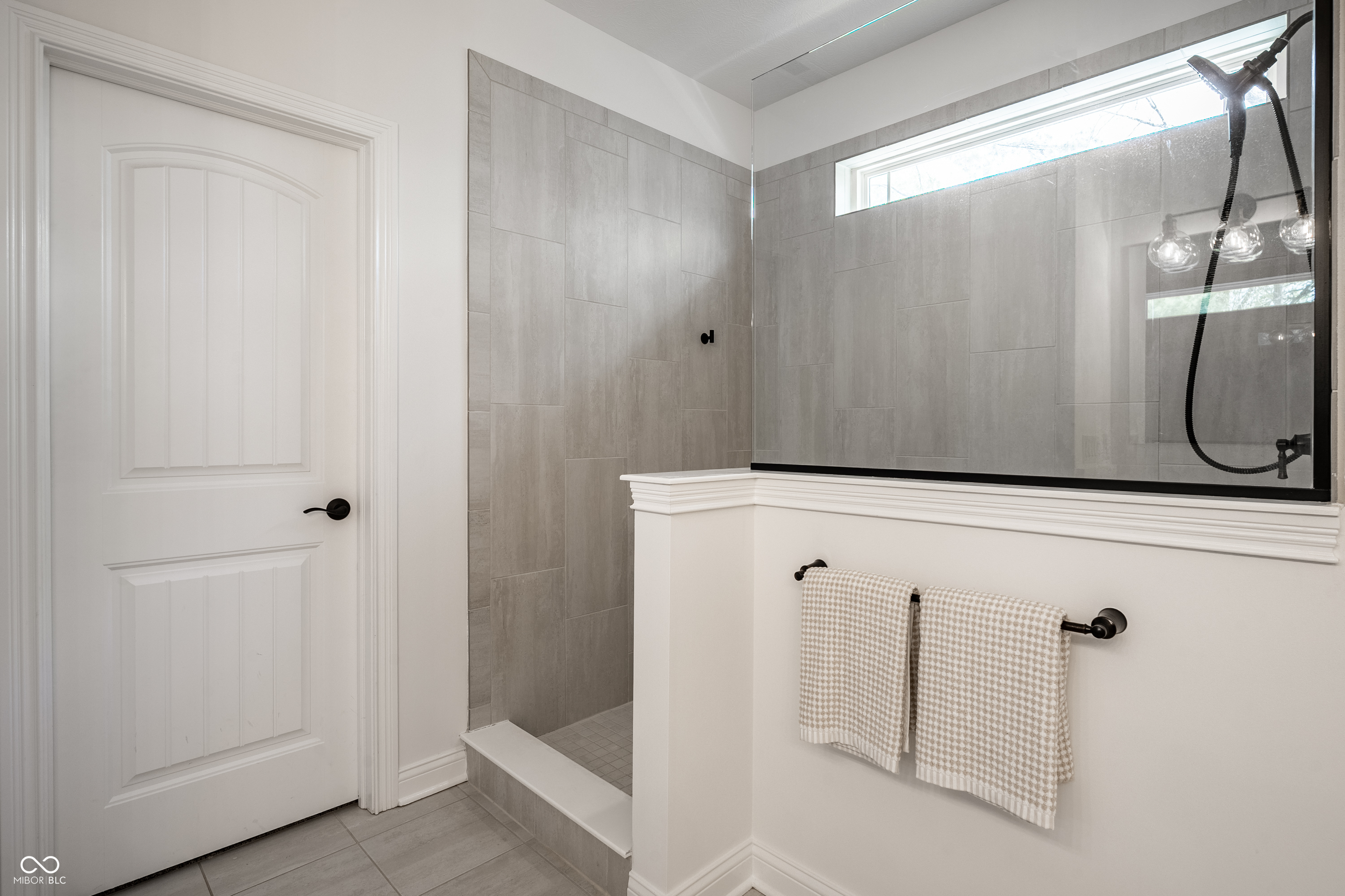 5855 N College Avenue