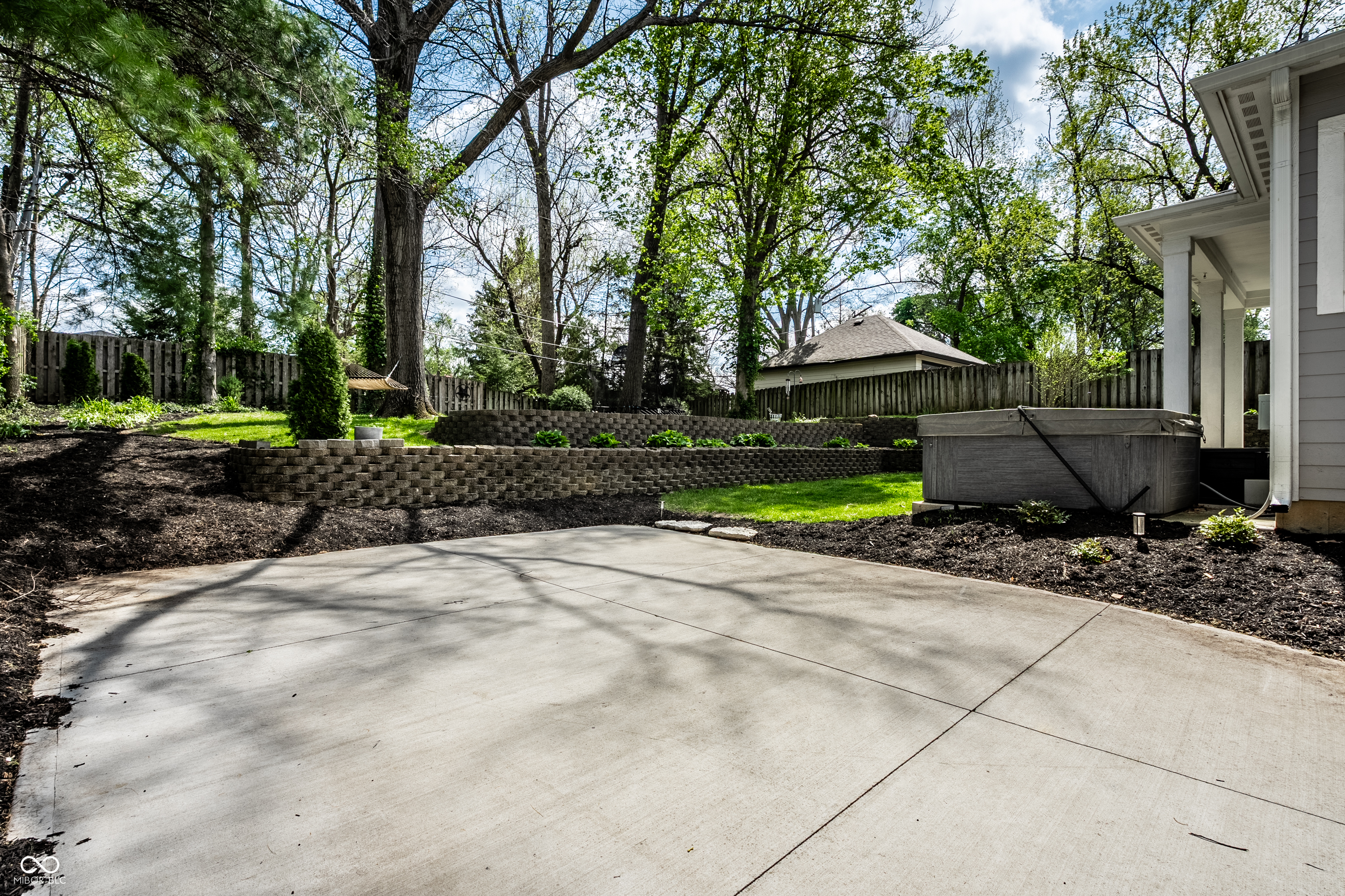 5855 N College Avenue