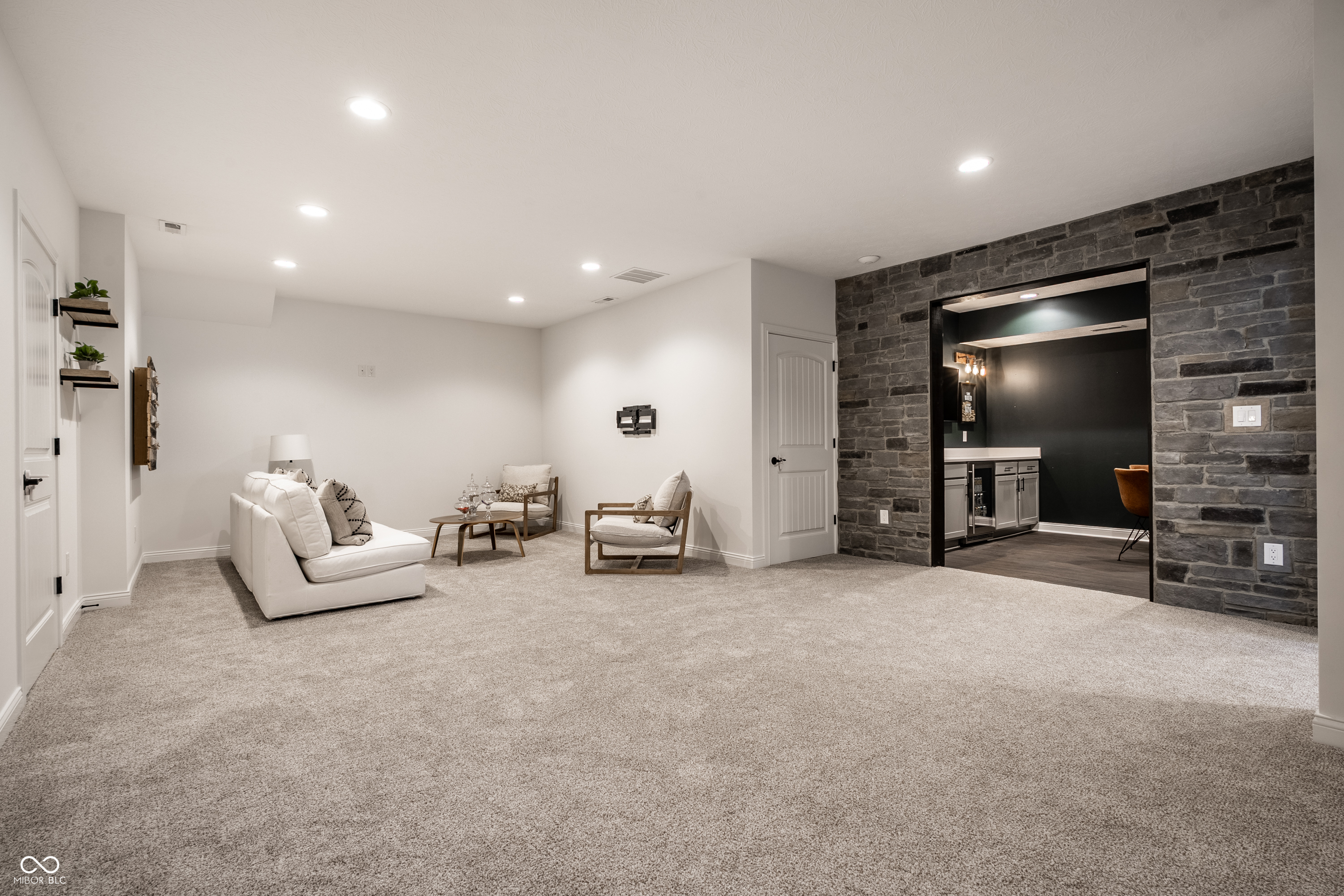 5855 N College Avenue