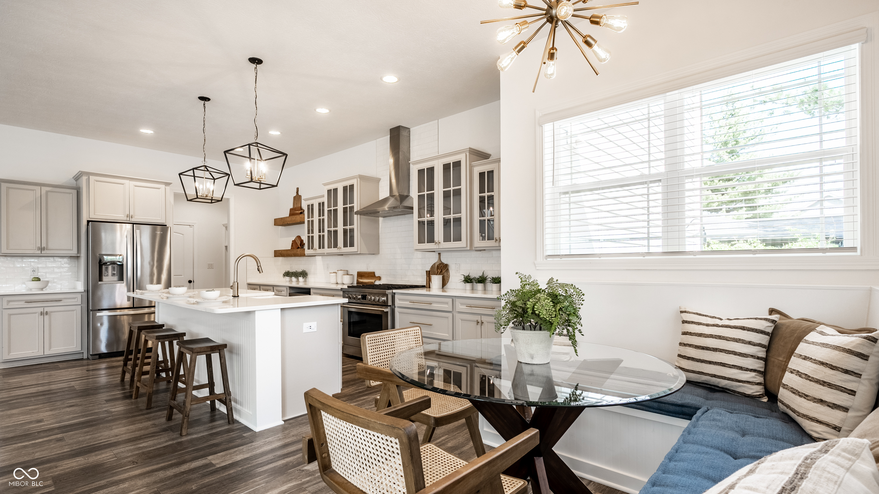 5855 N College Avenue