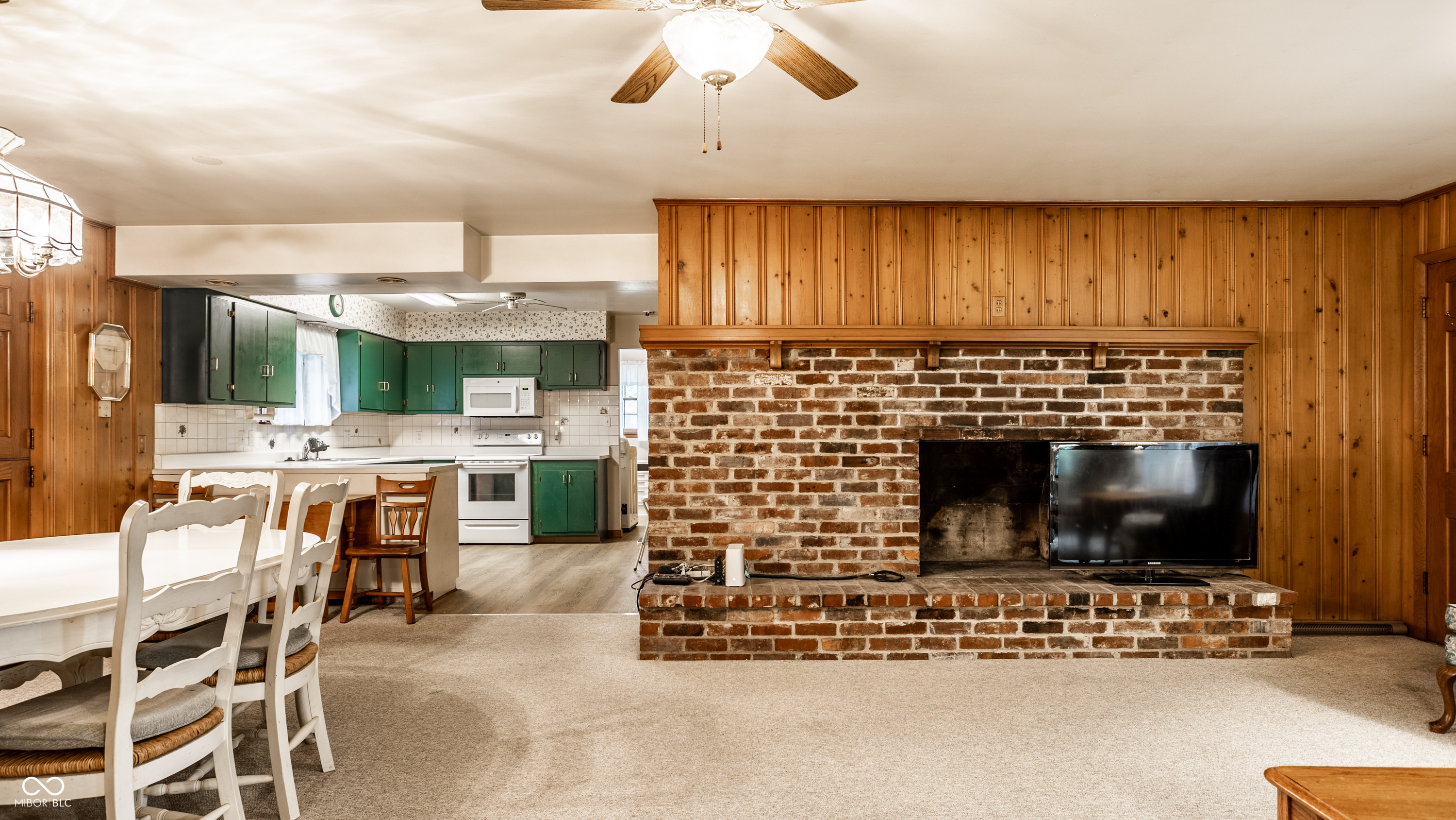 1859 Marian Drive