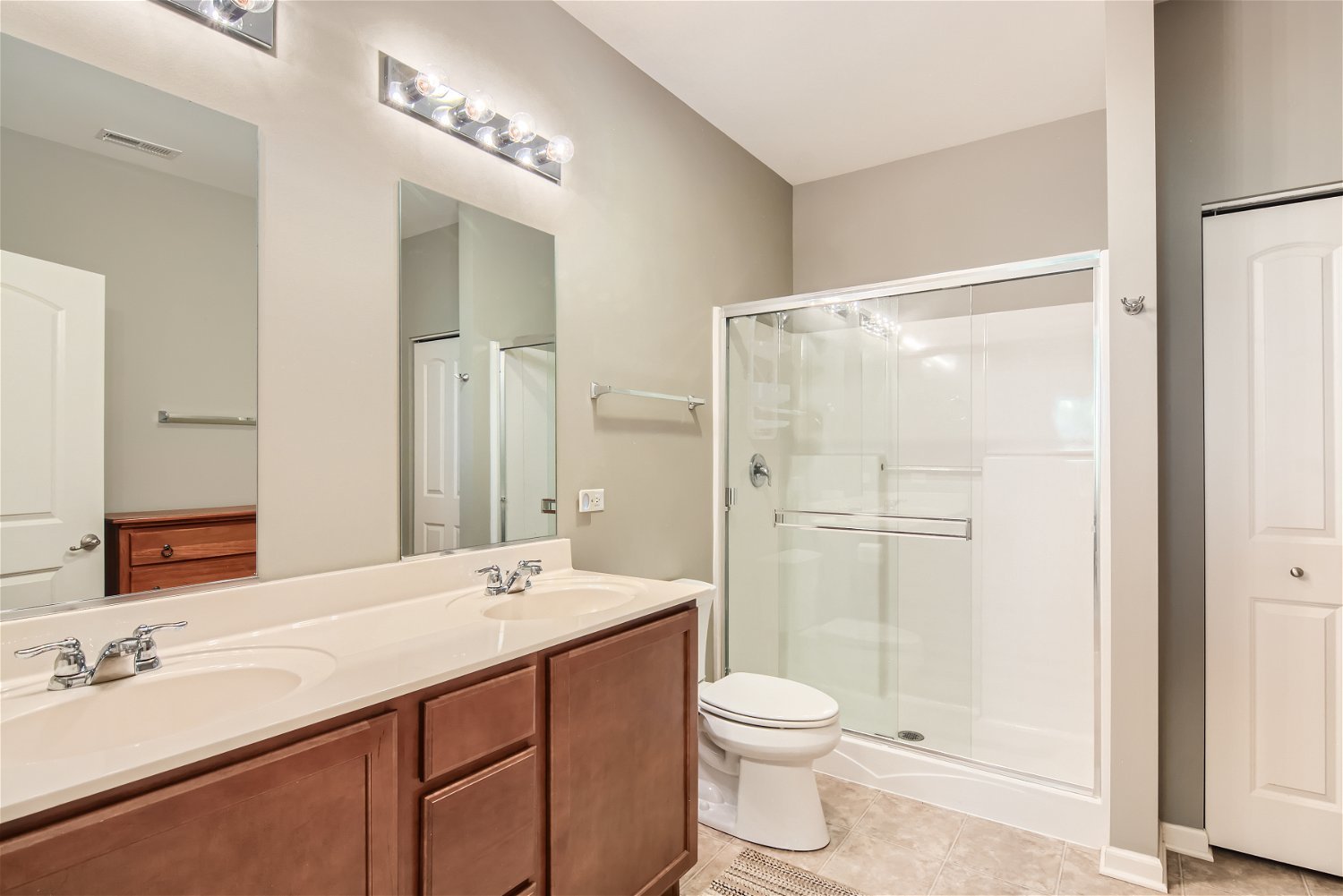 1592 Hannah Lane Unit: 1592