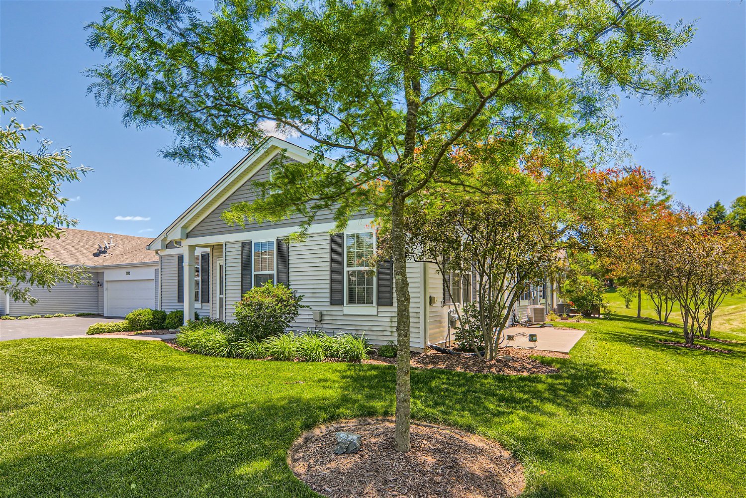 1592 Hannah Lane Unit: 1592