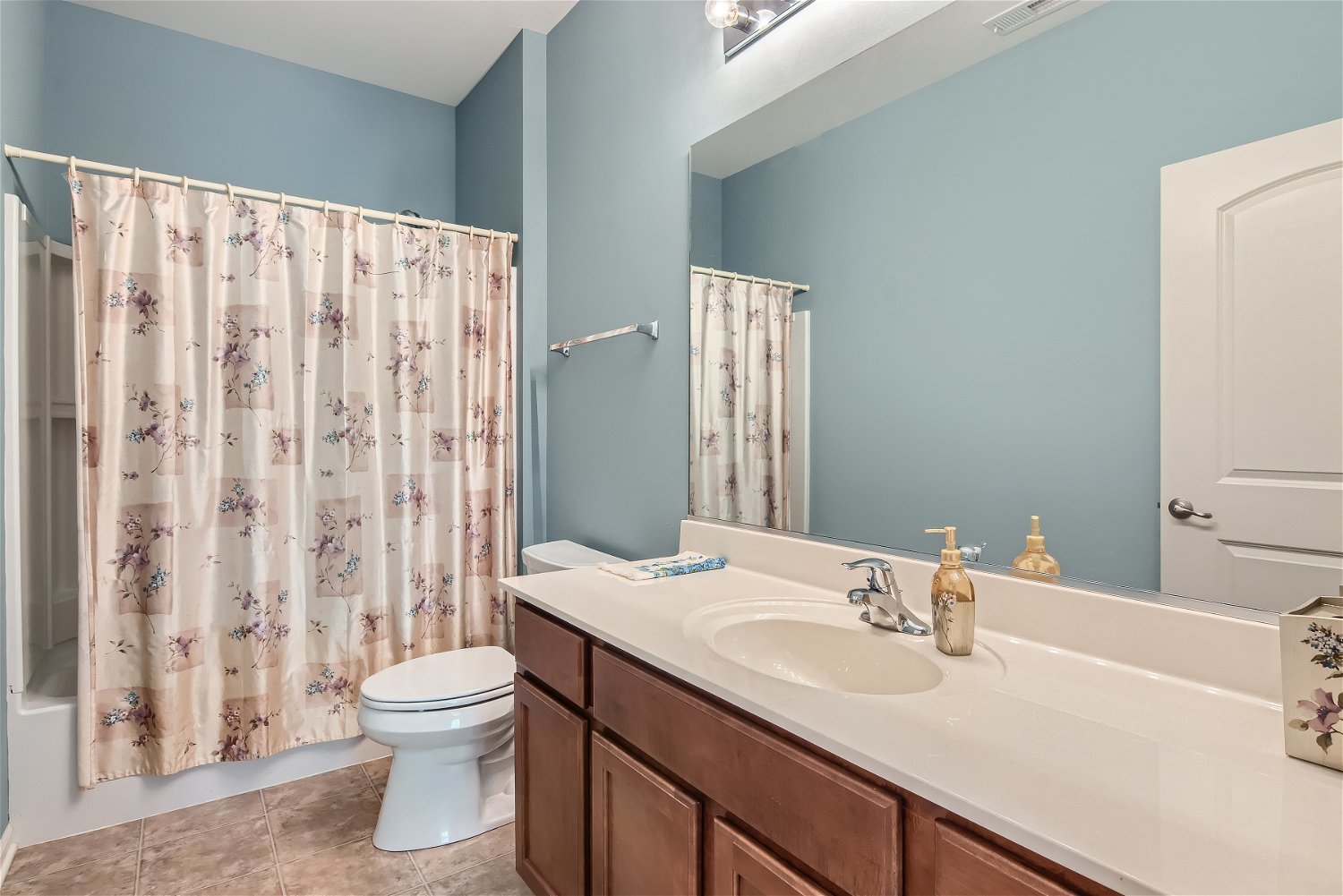 1592 Hannah Lane Unit: 1592