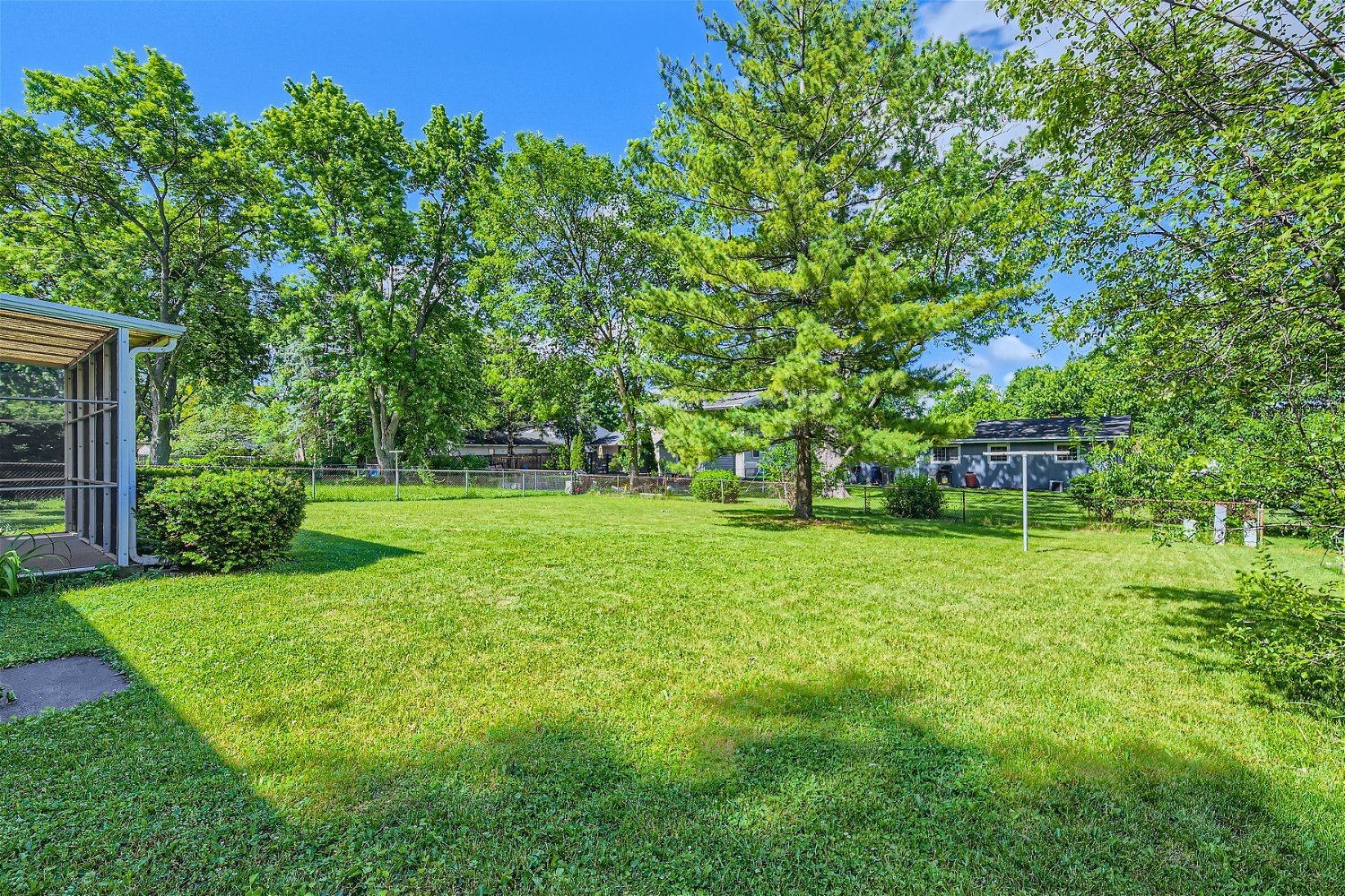 190 Maureen Drive