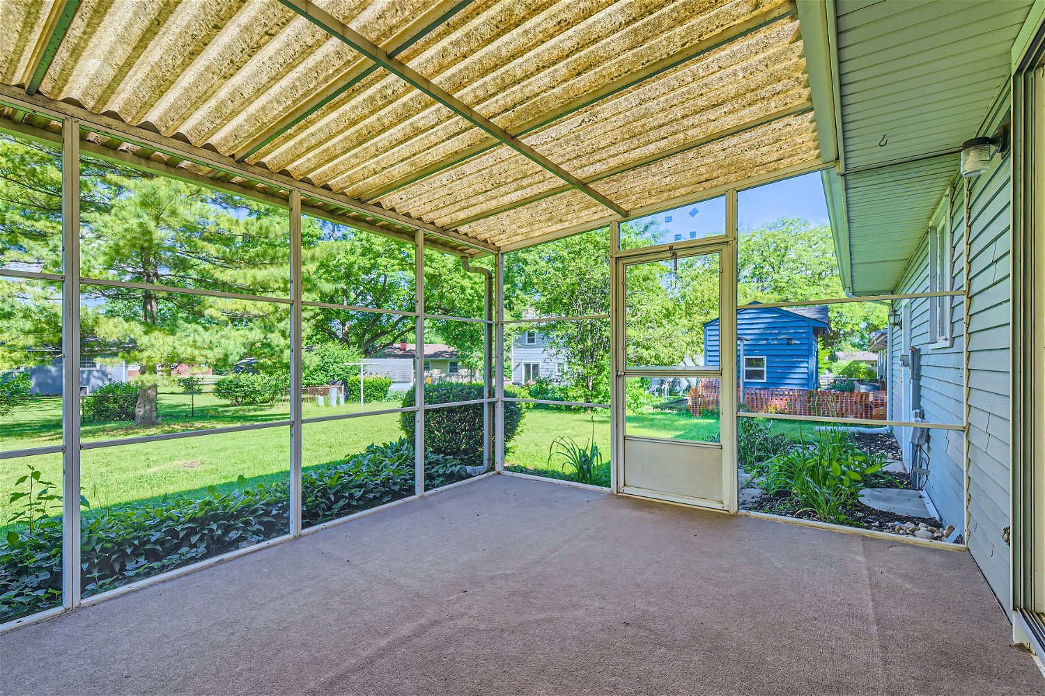190 Maureen Drive