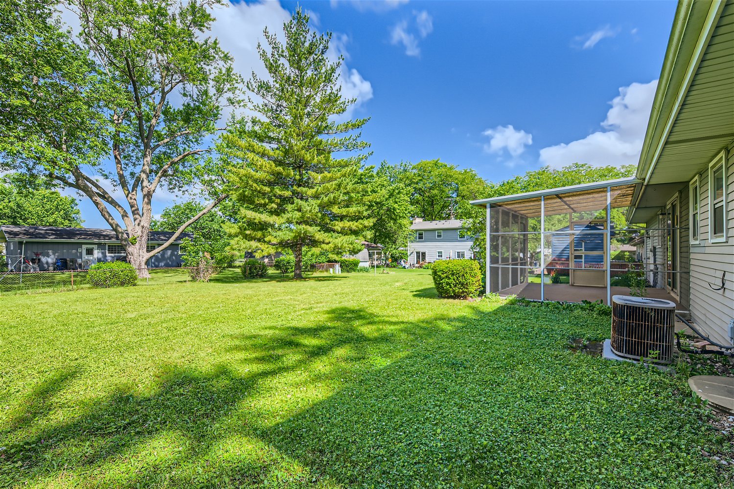 190 Maureen Drive