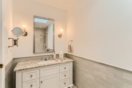 36W382 Oak Hill Drive