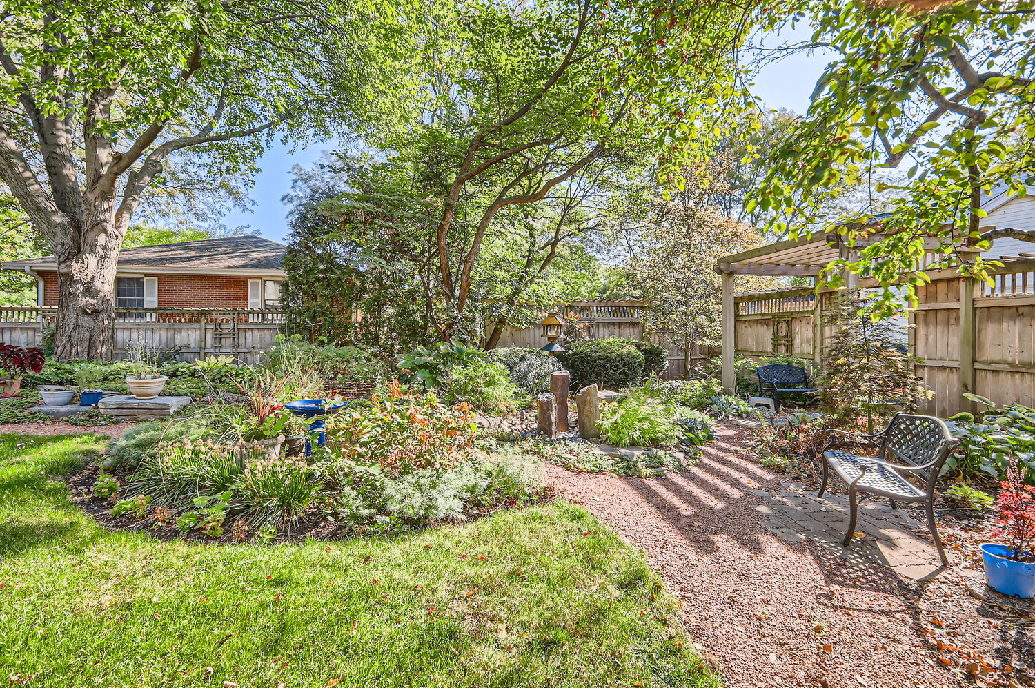 1925 Jamestown Lane