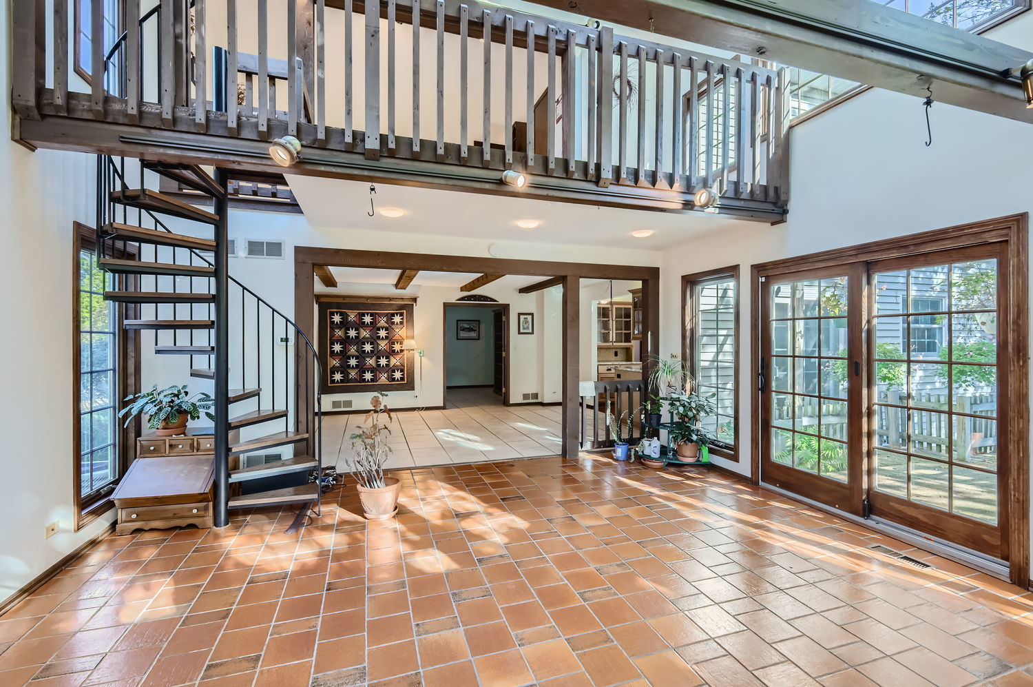 1925 Jamestown Lane