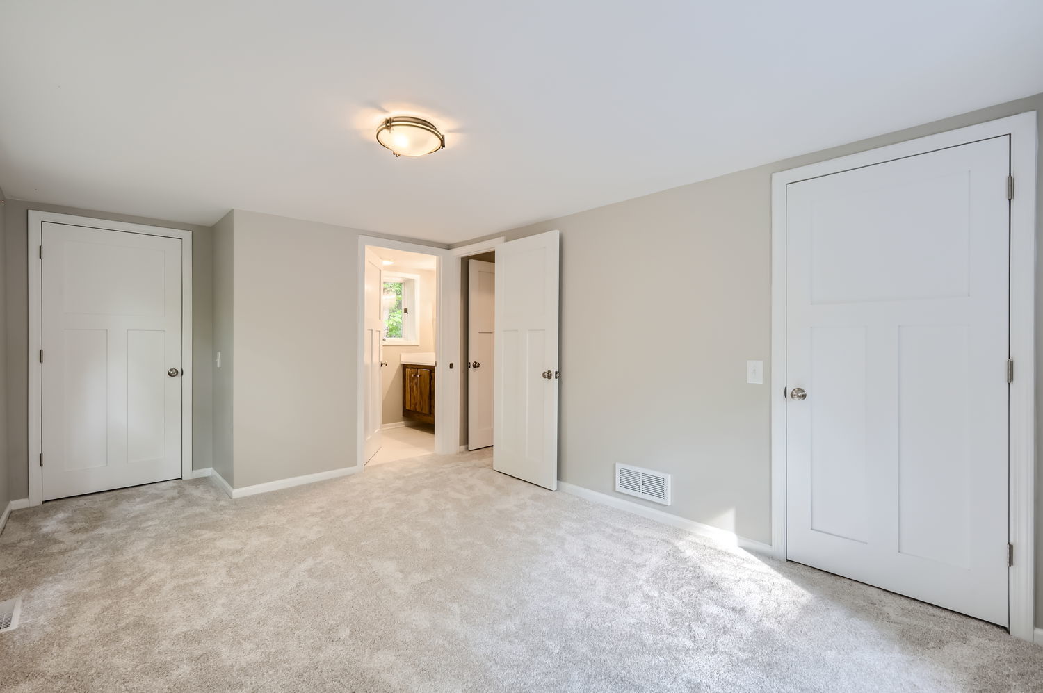 1314 Sheridan Road